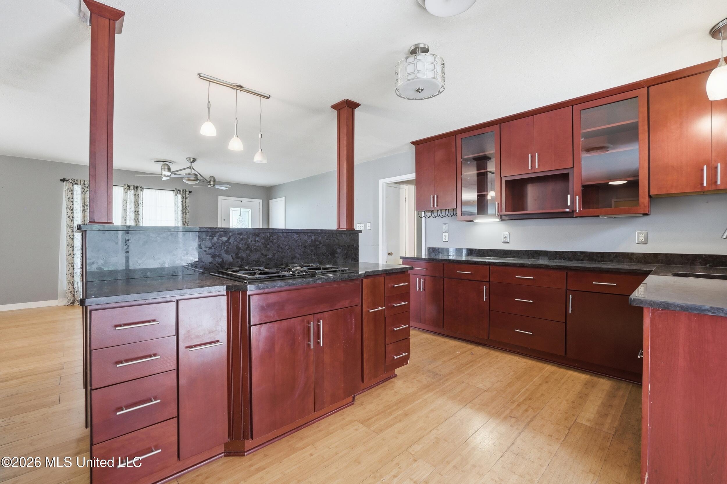4221 Londontown Road Property Photo 14