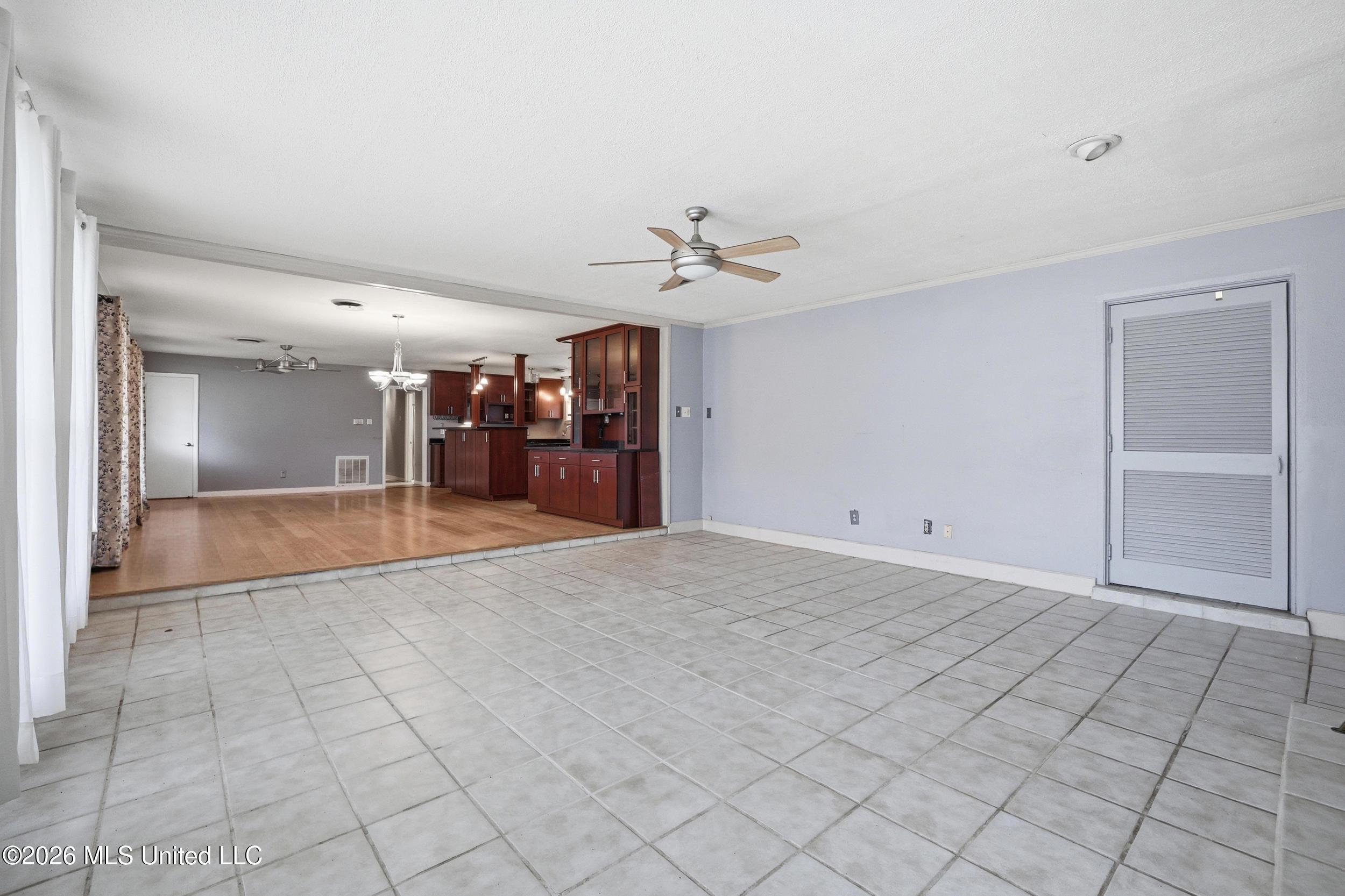 4221 Londontown Road Property Photo 17