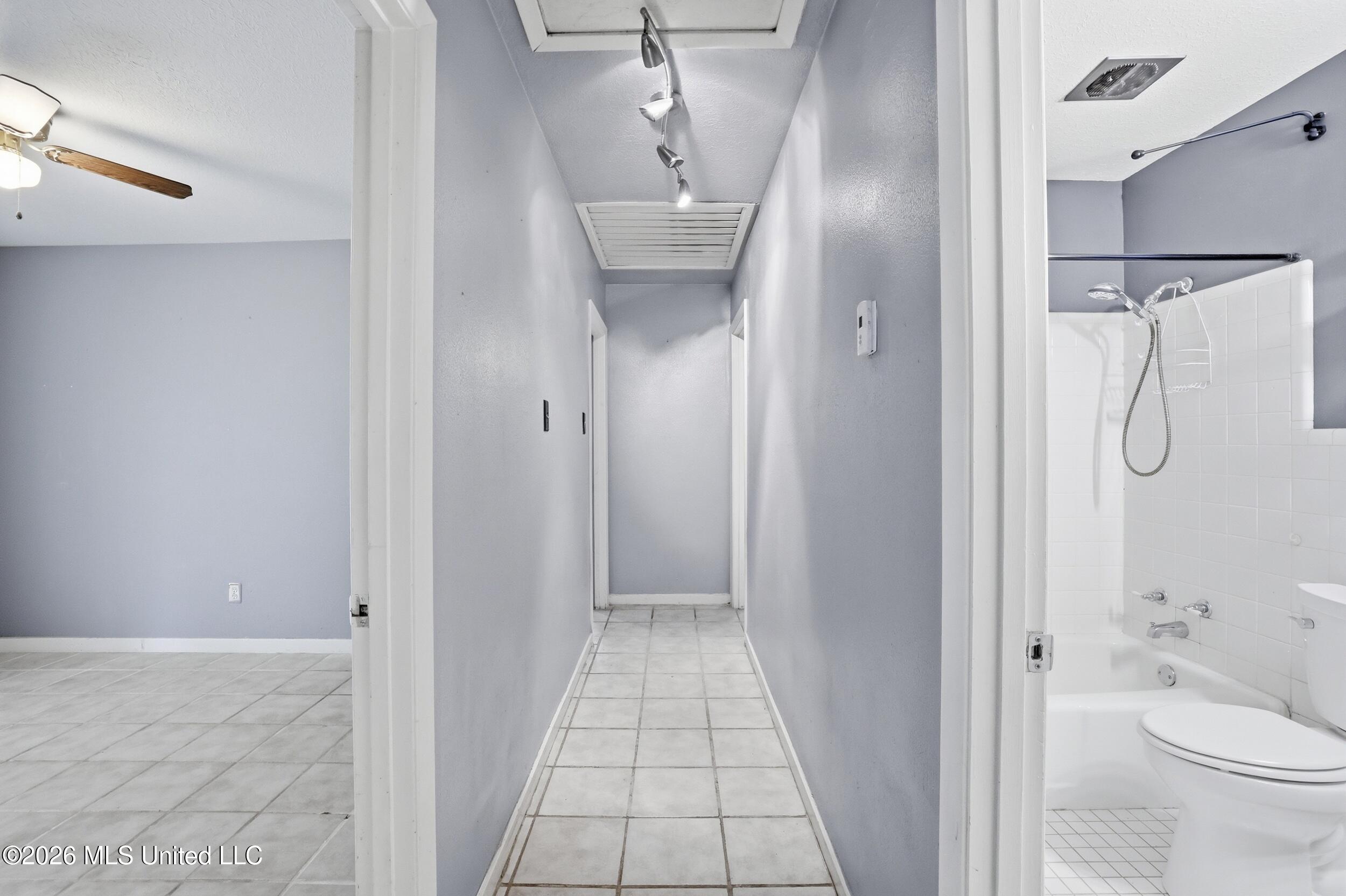 4221 Londontown Road Property Photo 19