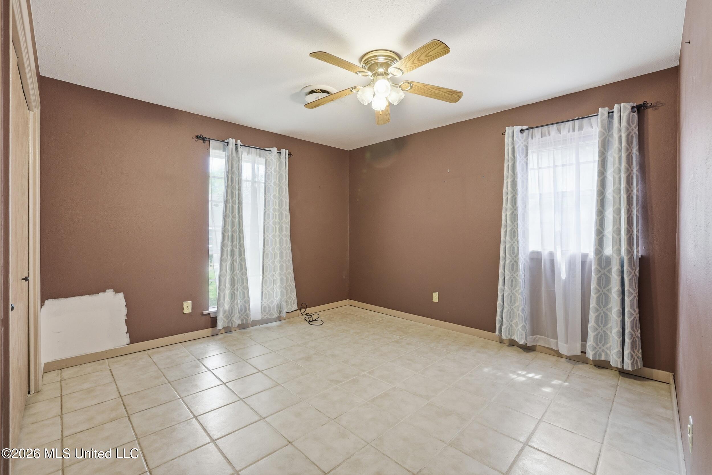 4221 Londontown Road Property Photo 23