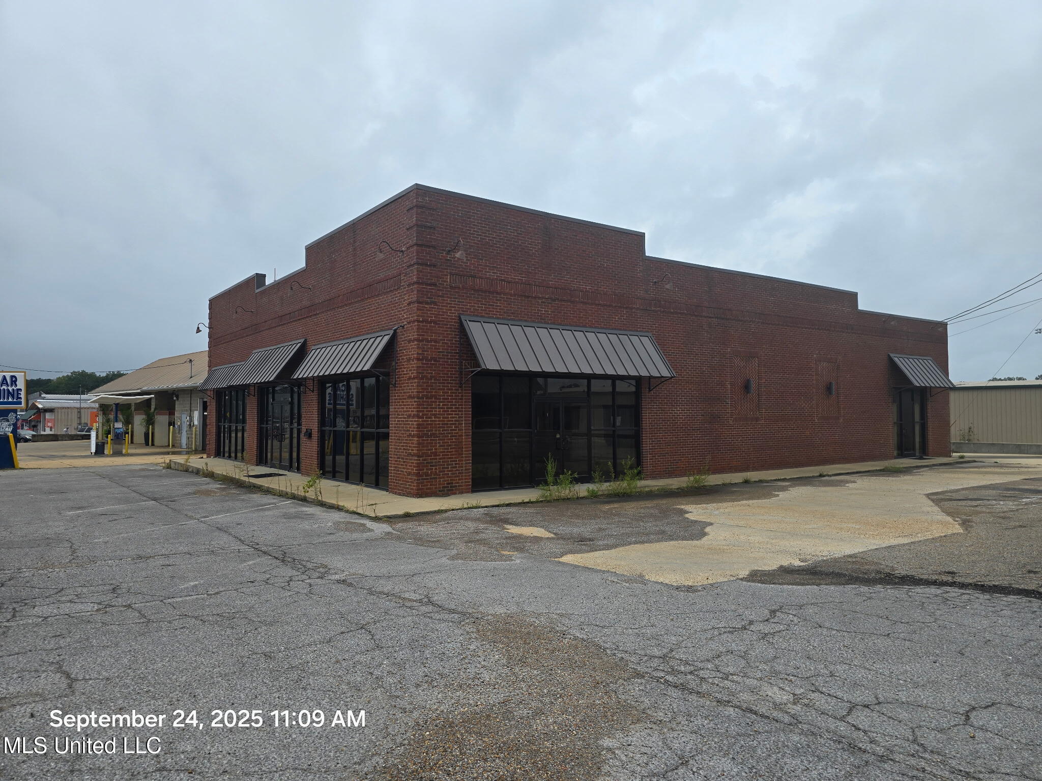 609 N 2nd Street Property Photo 1
