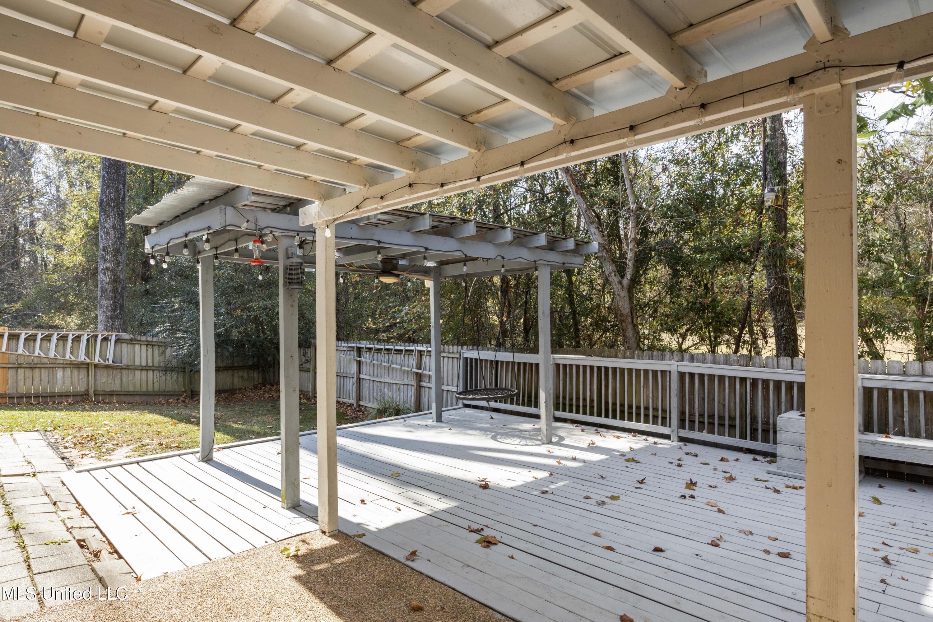 123 Oakhurst Drive Property Photo 29
