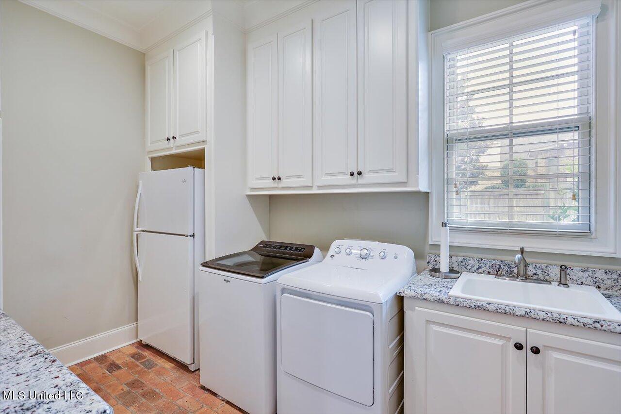 213 Ironwood Plantation Boulevard Property Photo 34