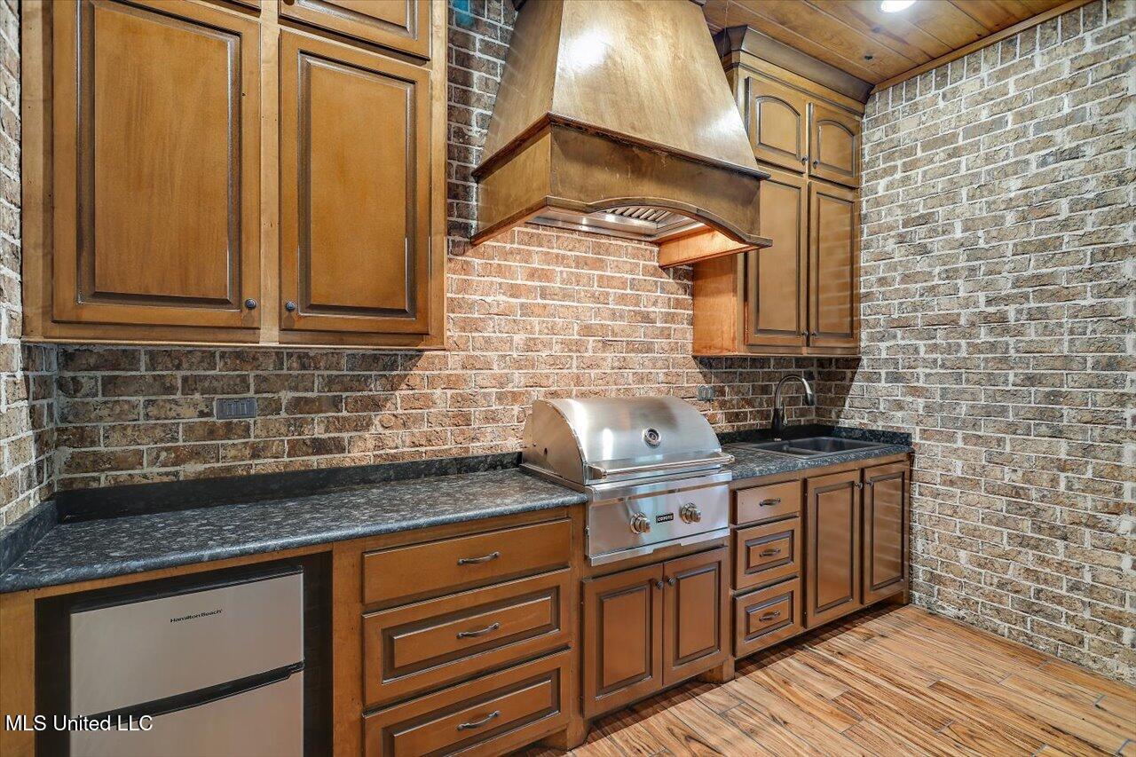 213 Ironwood Plantation Boulevard Property Photo 39