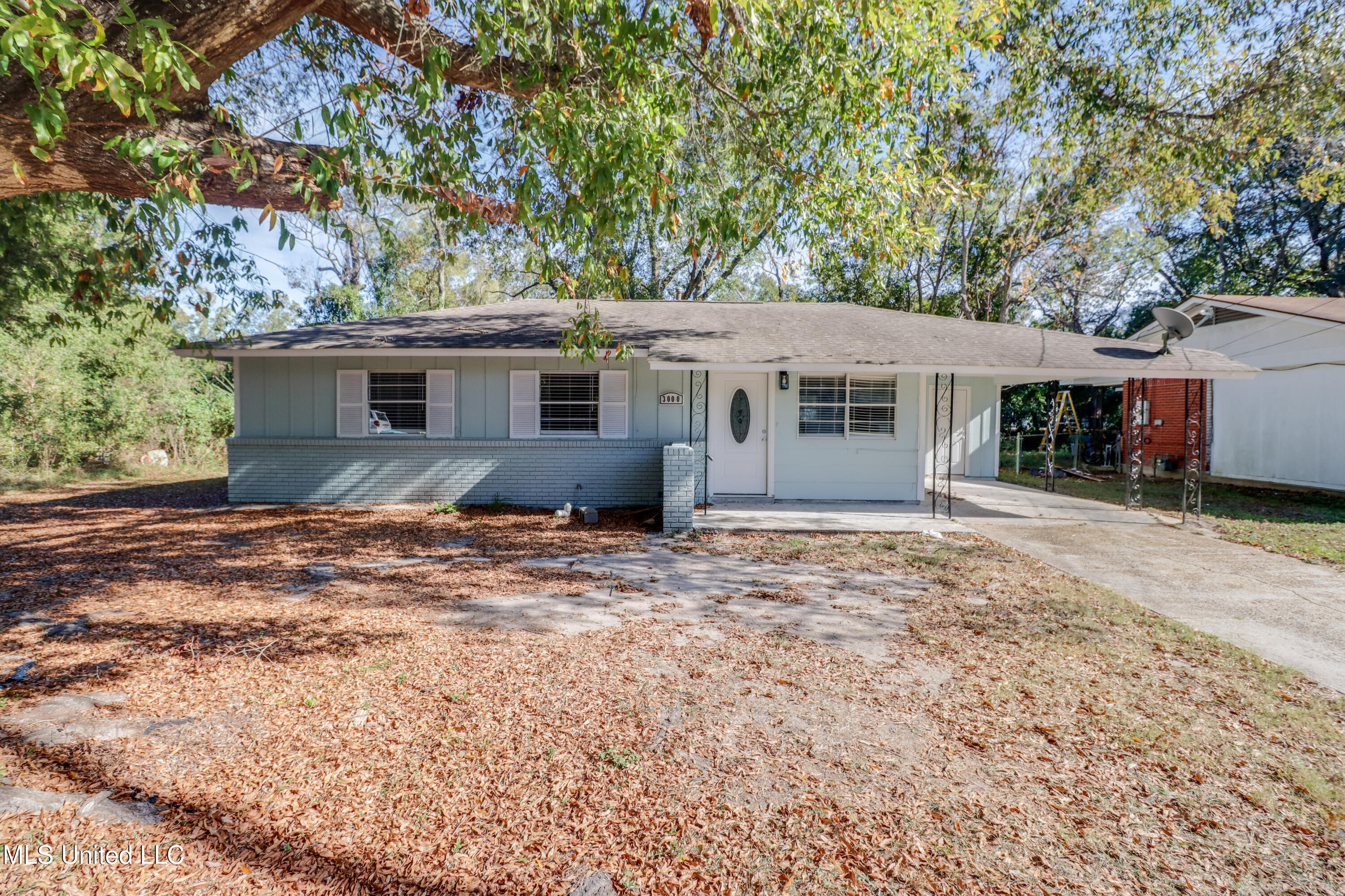 3000 Brookwood Avenue Property Photo 1