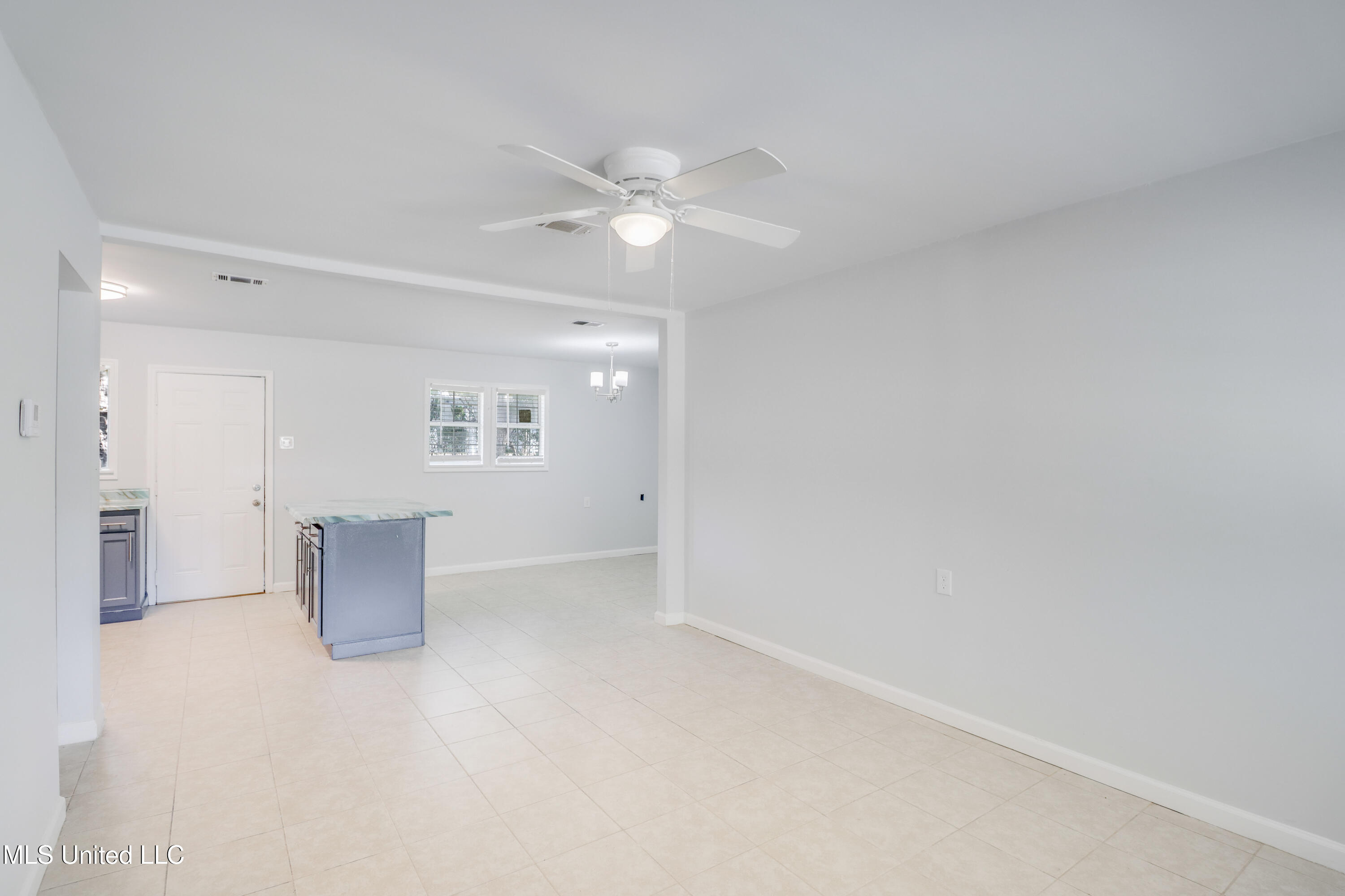 3000 Brookwood Avenue Property Photo 4