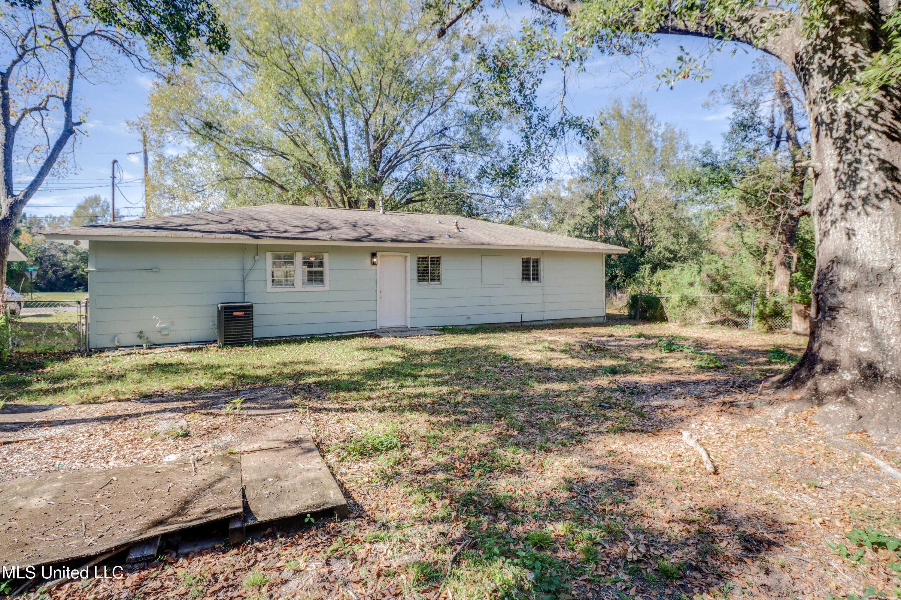 3000 Brookwood Avenue Property Photo 17