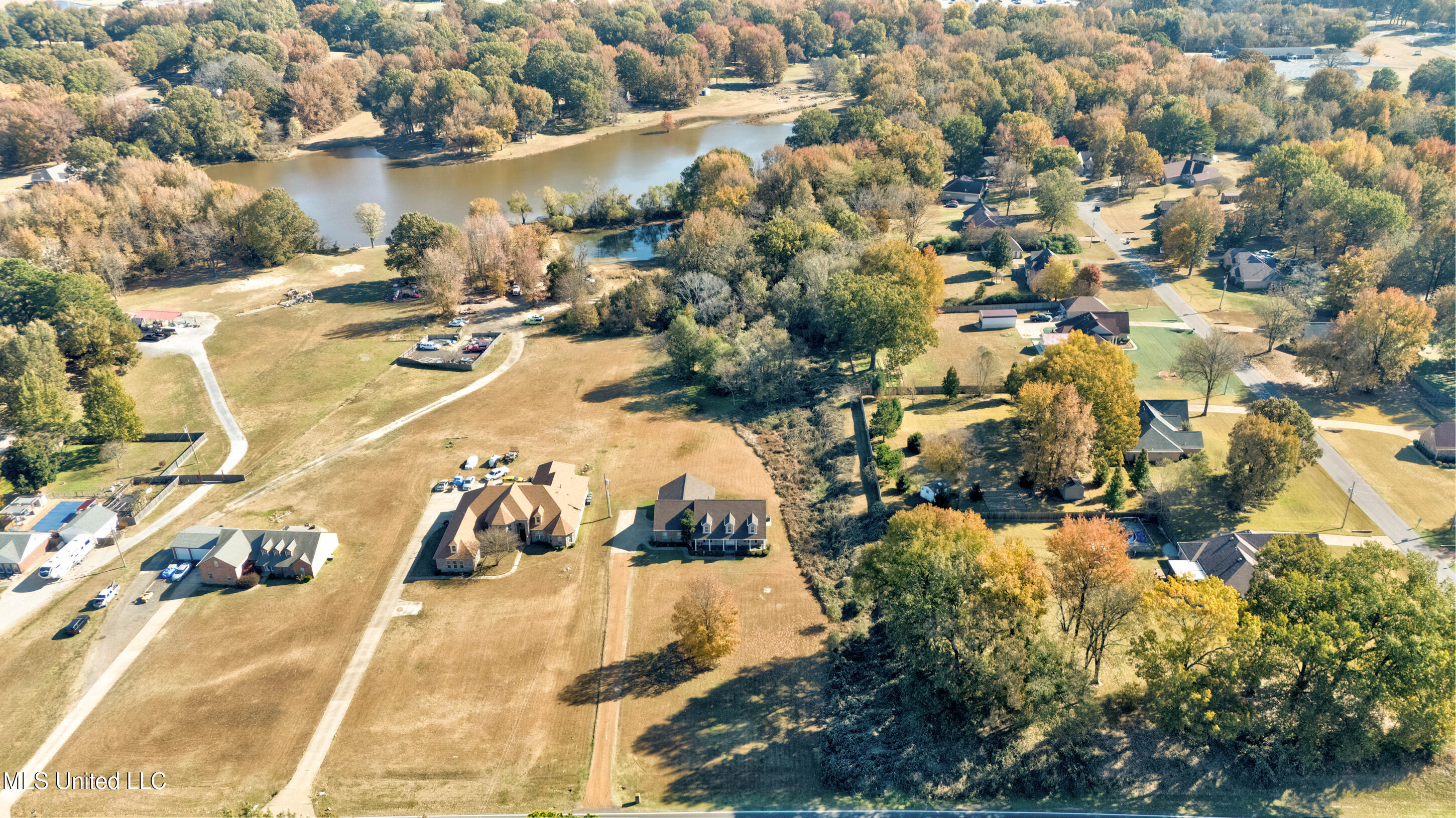 Horn Lake Rd Property Photo 10