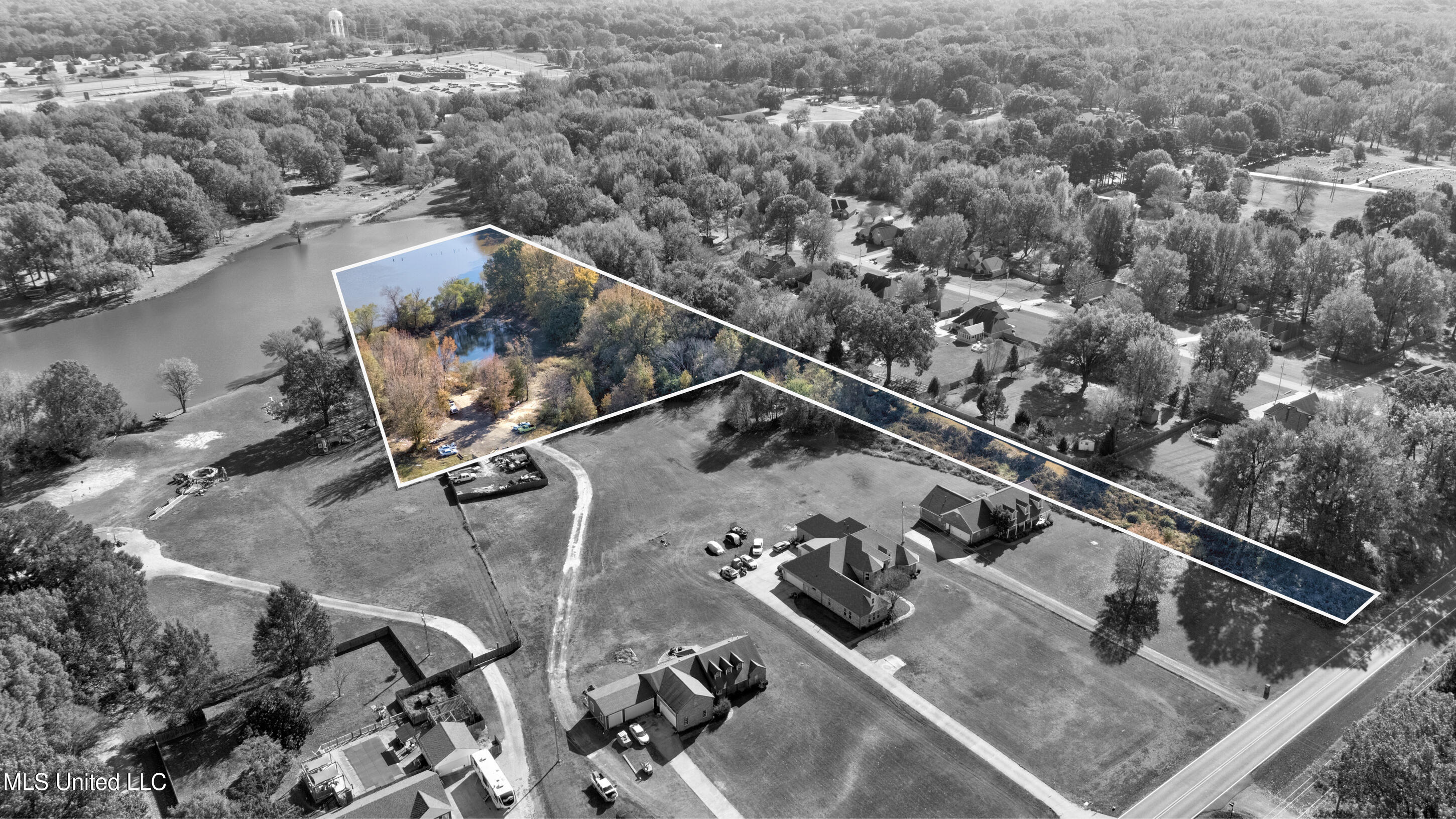 Horn Lake Rd Property Photo 11