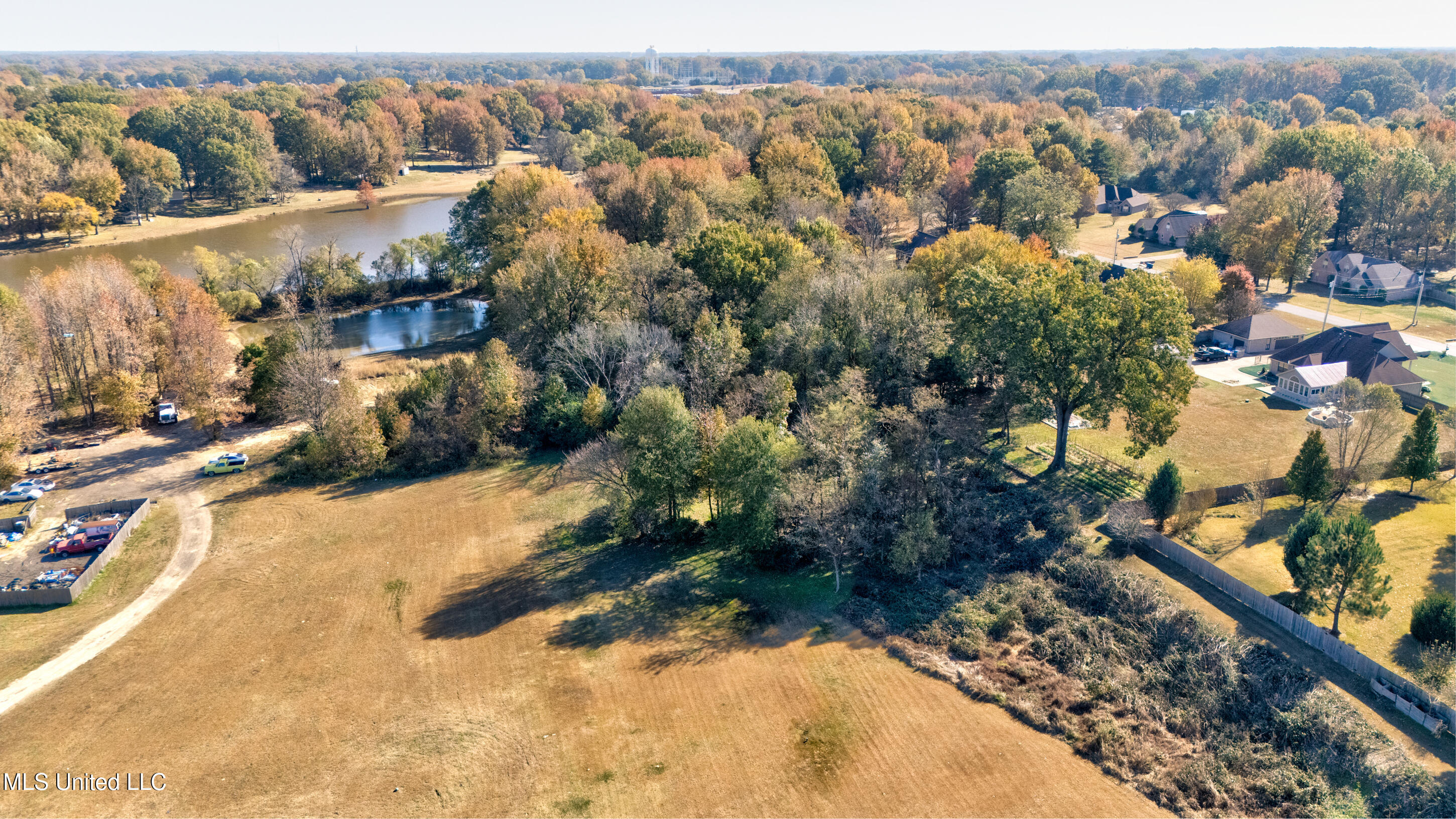 Horn Lake Rd Property Photo 13