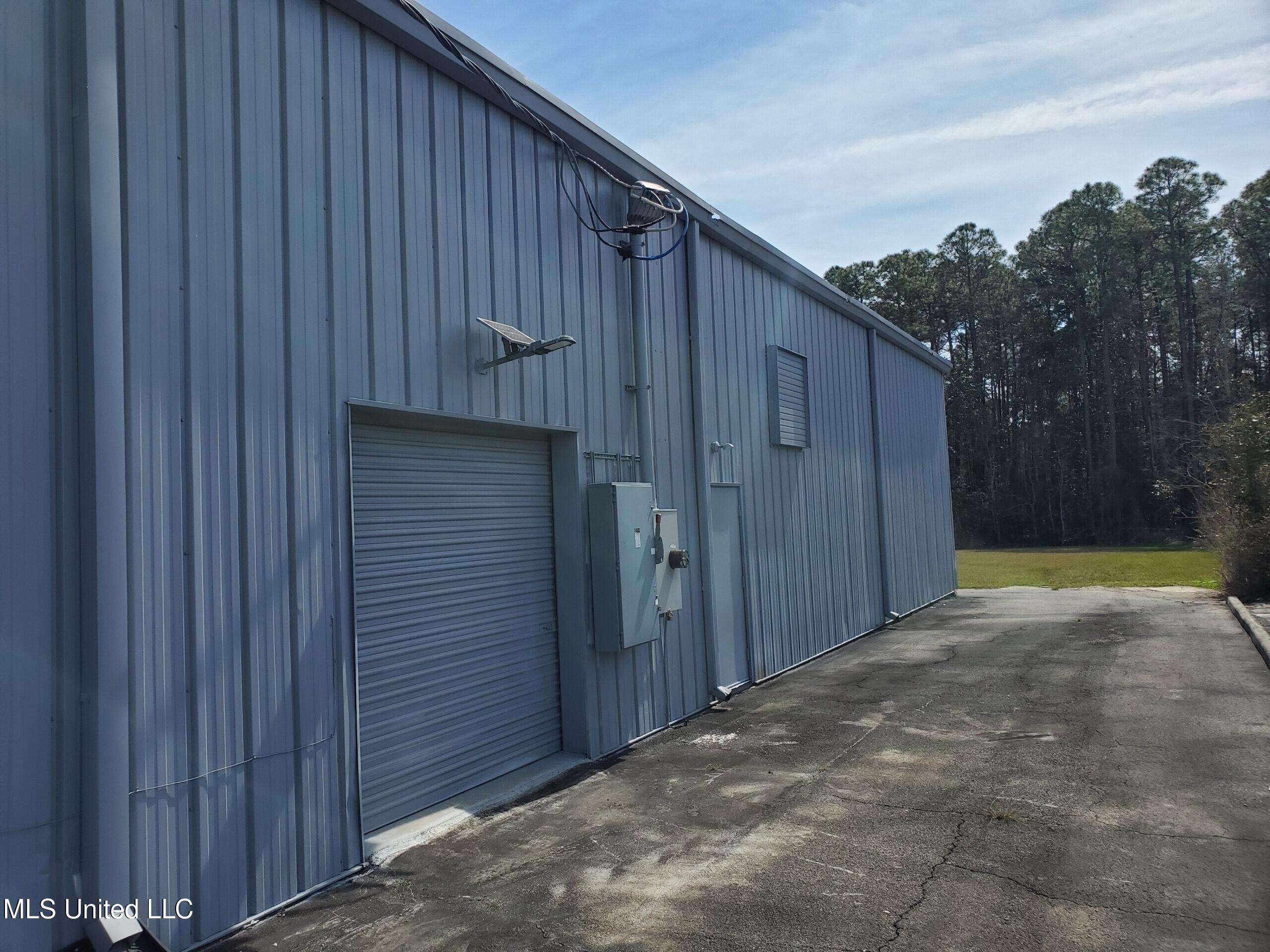 12473 Dedeaux Road Property Photo 11
