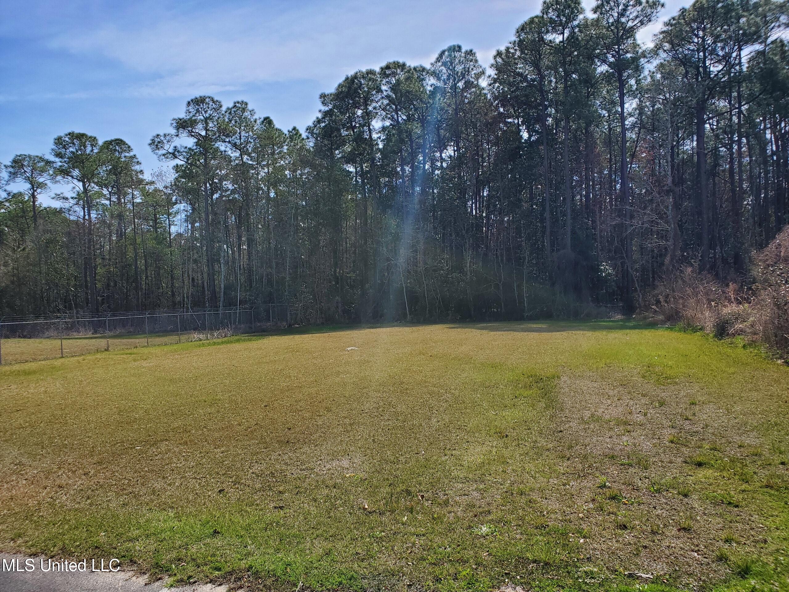 12473 Dedeaux Road Property Photo 12