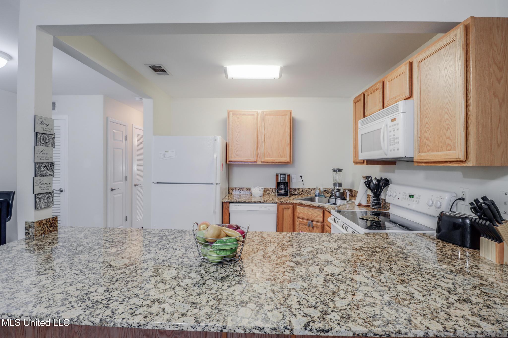 1664 Beach Boulevard Property Photo 4