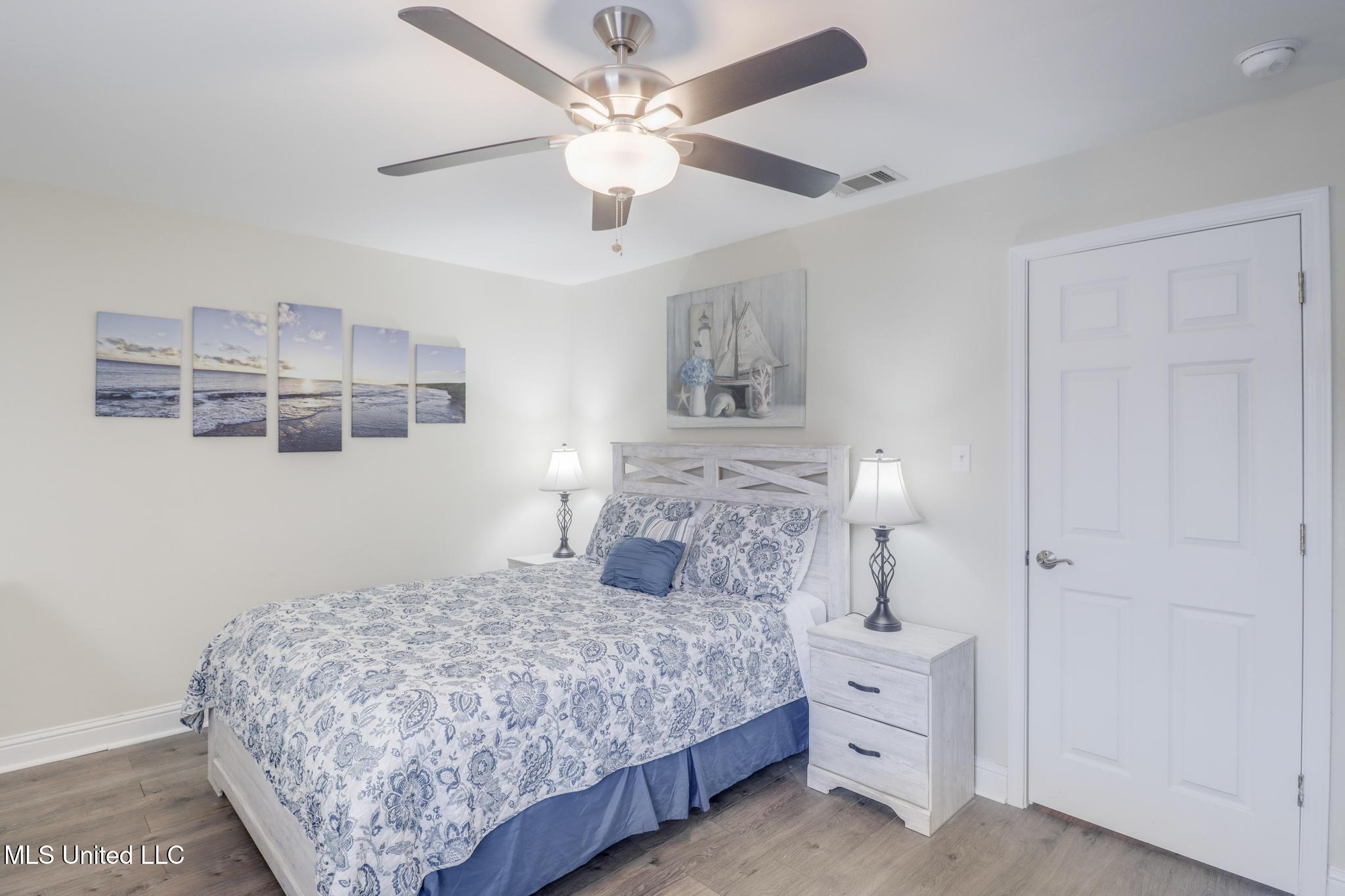 1664 Beach Boulevard Property Photo 11