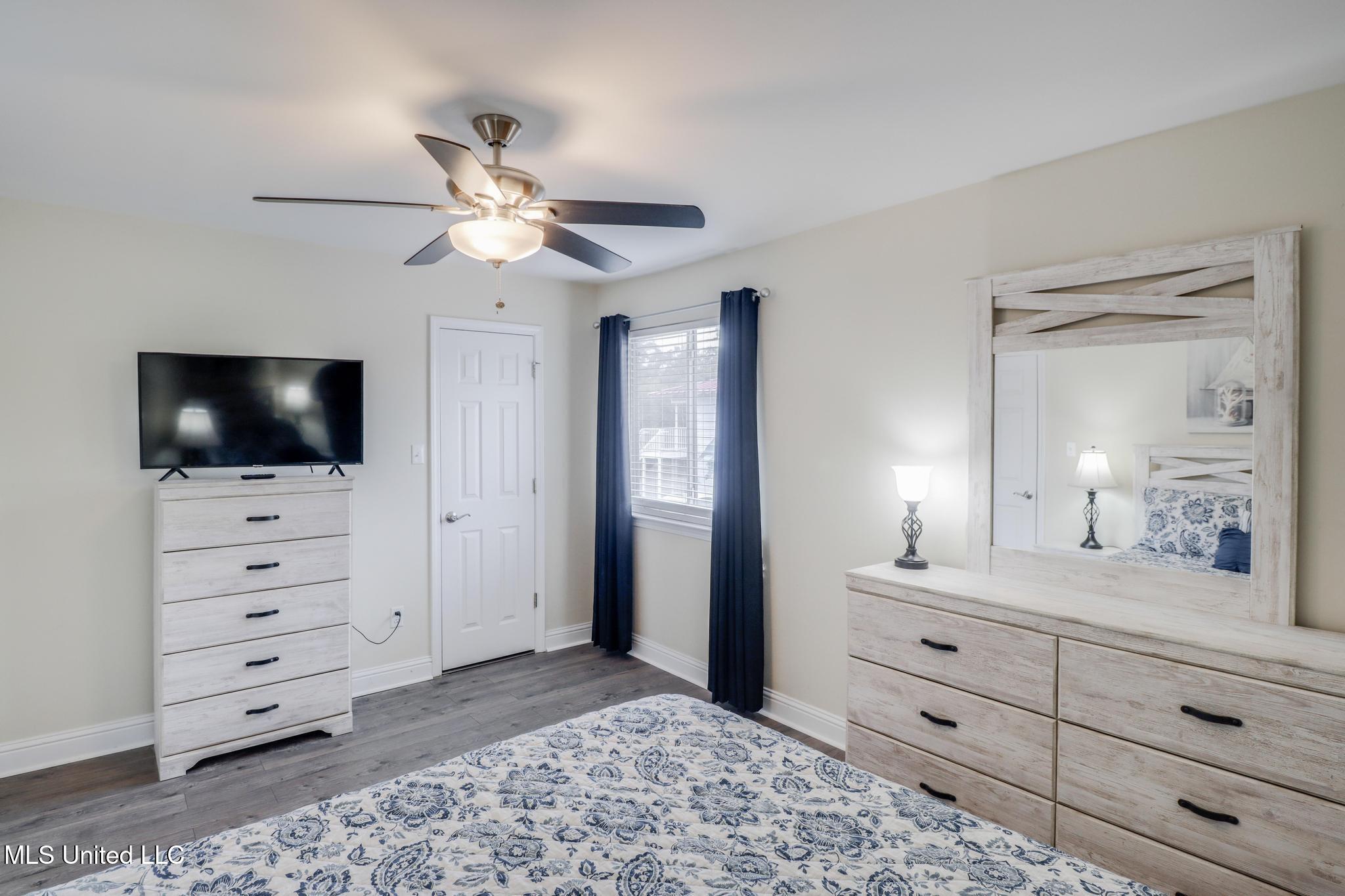 1664 Beach Boulevard Property Photo 12