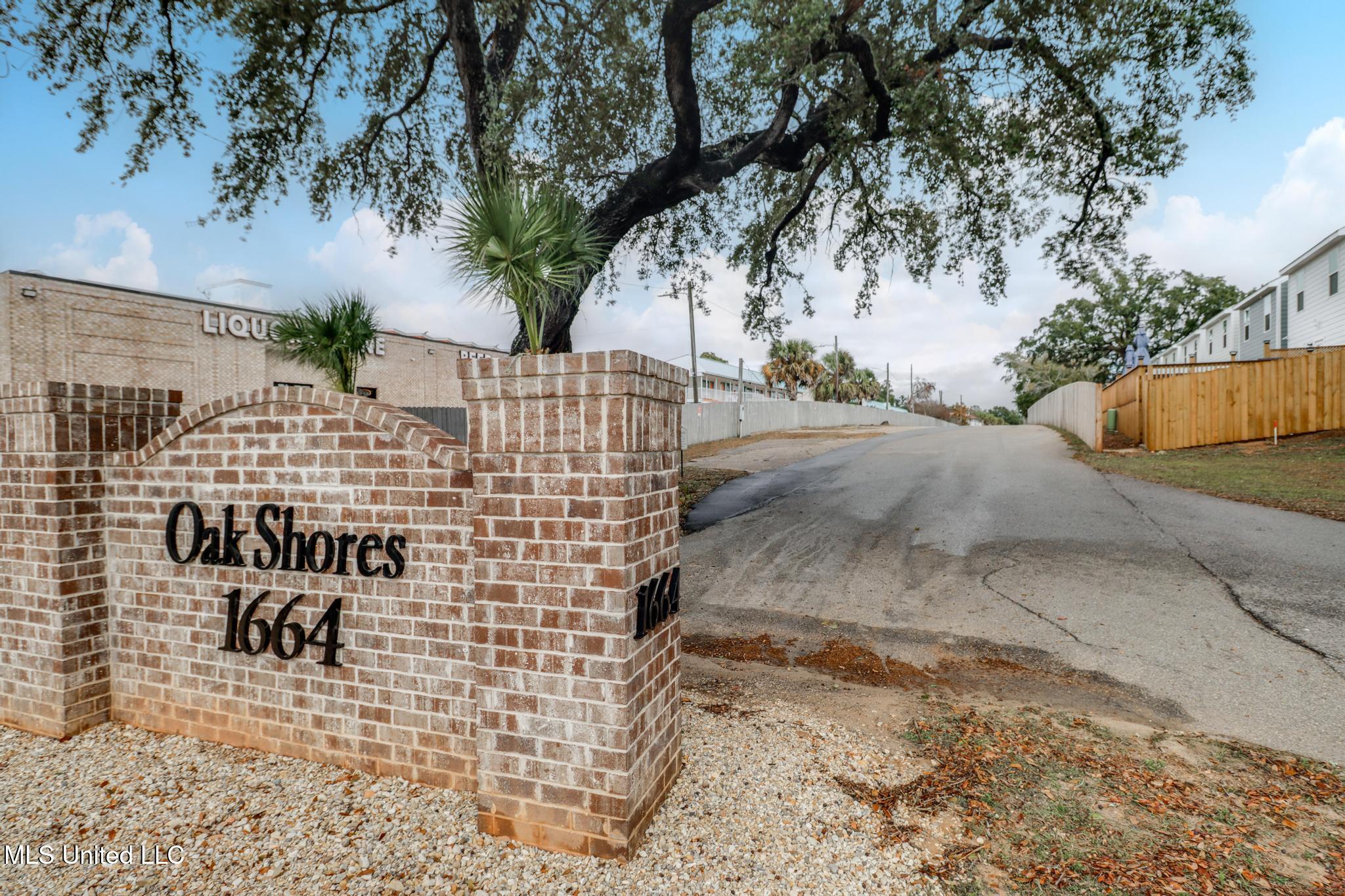 1664 Beach Boulevard Property Photo 13
