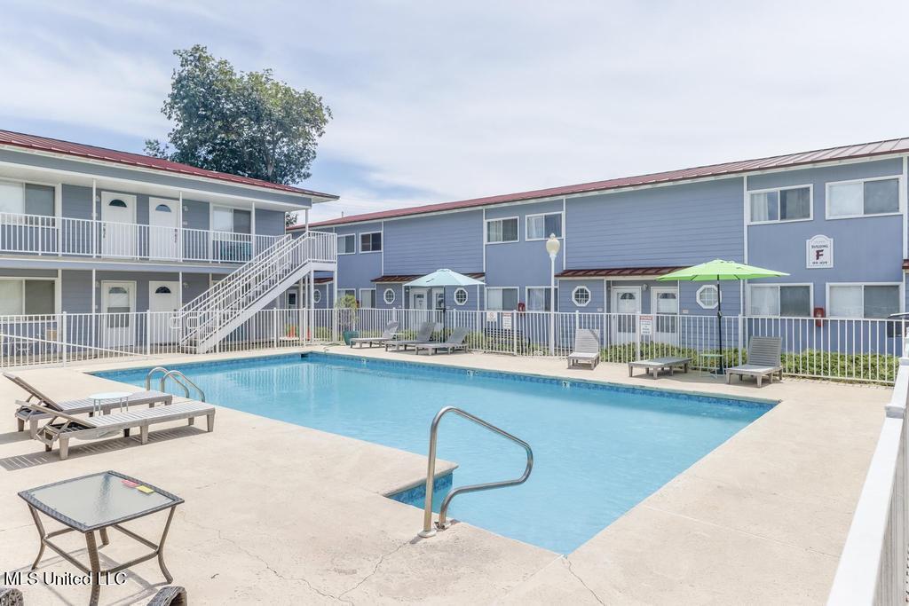 1664 Beach Boulevard Property Photo 14