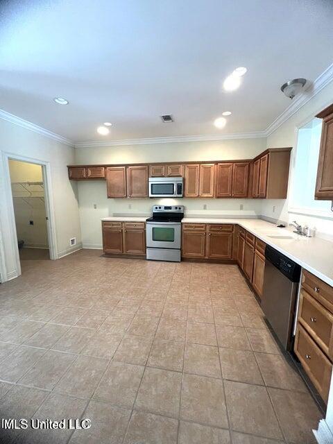 910 Jefferson Drive Property Photo 6
