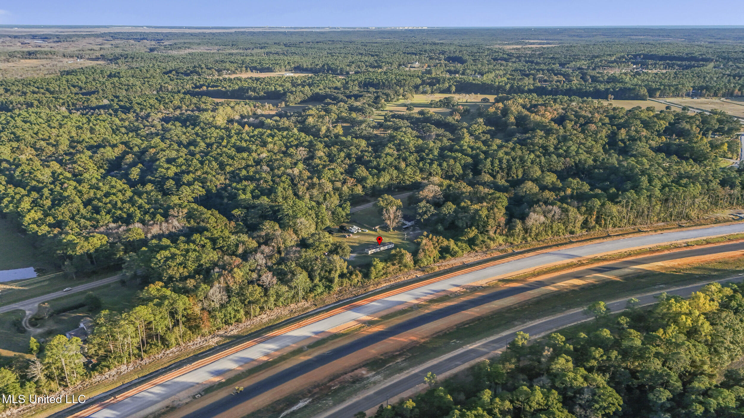10305 Highway 57 Property Photo 6