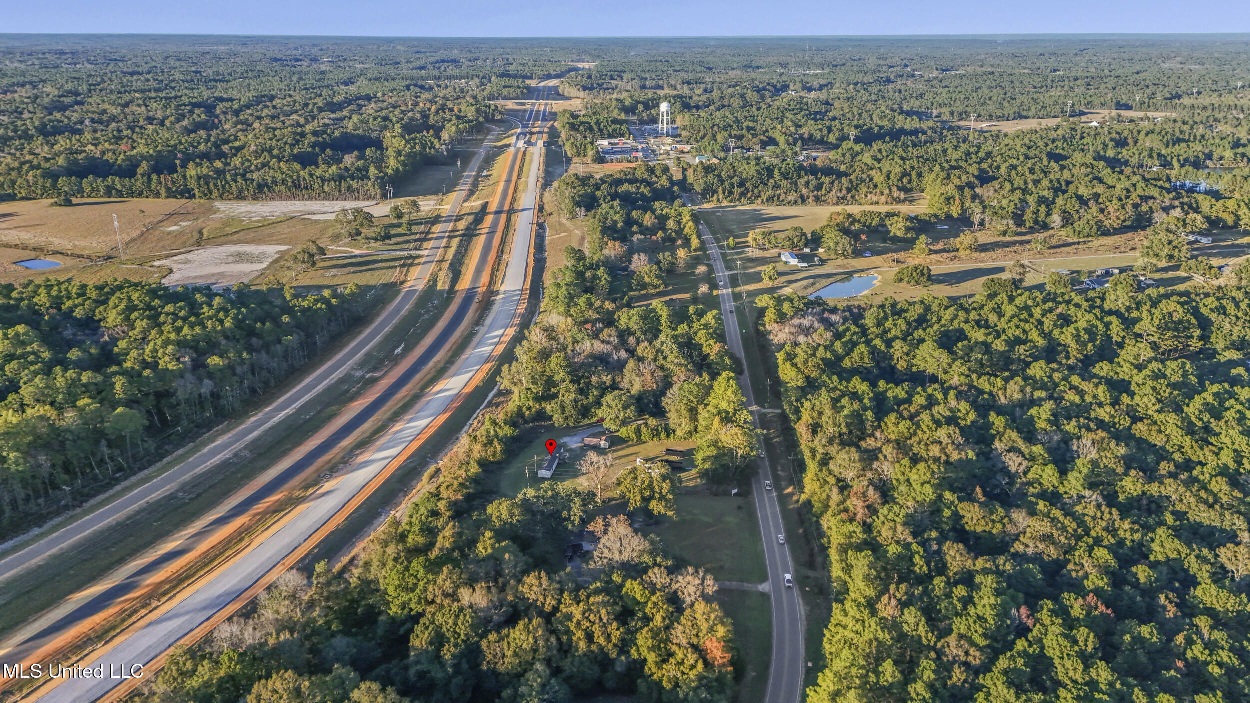 10305 Highway 57 Property Photo 12