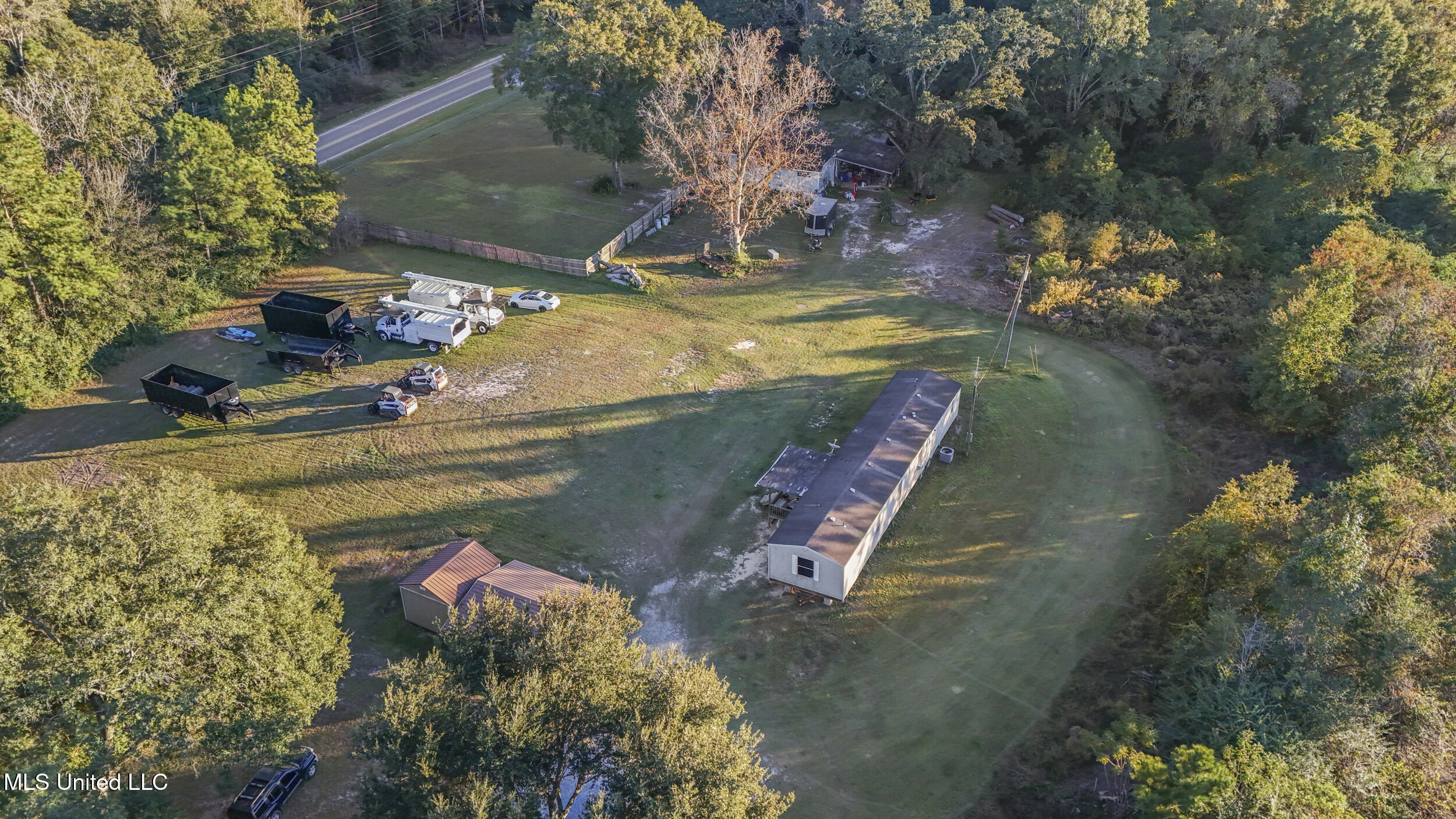 10305 Highway 57 Property Photo 16