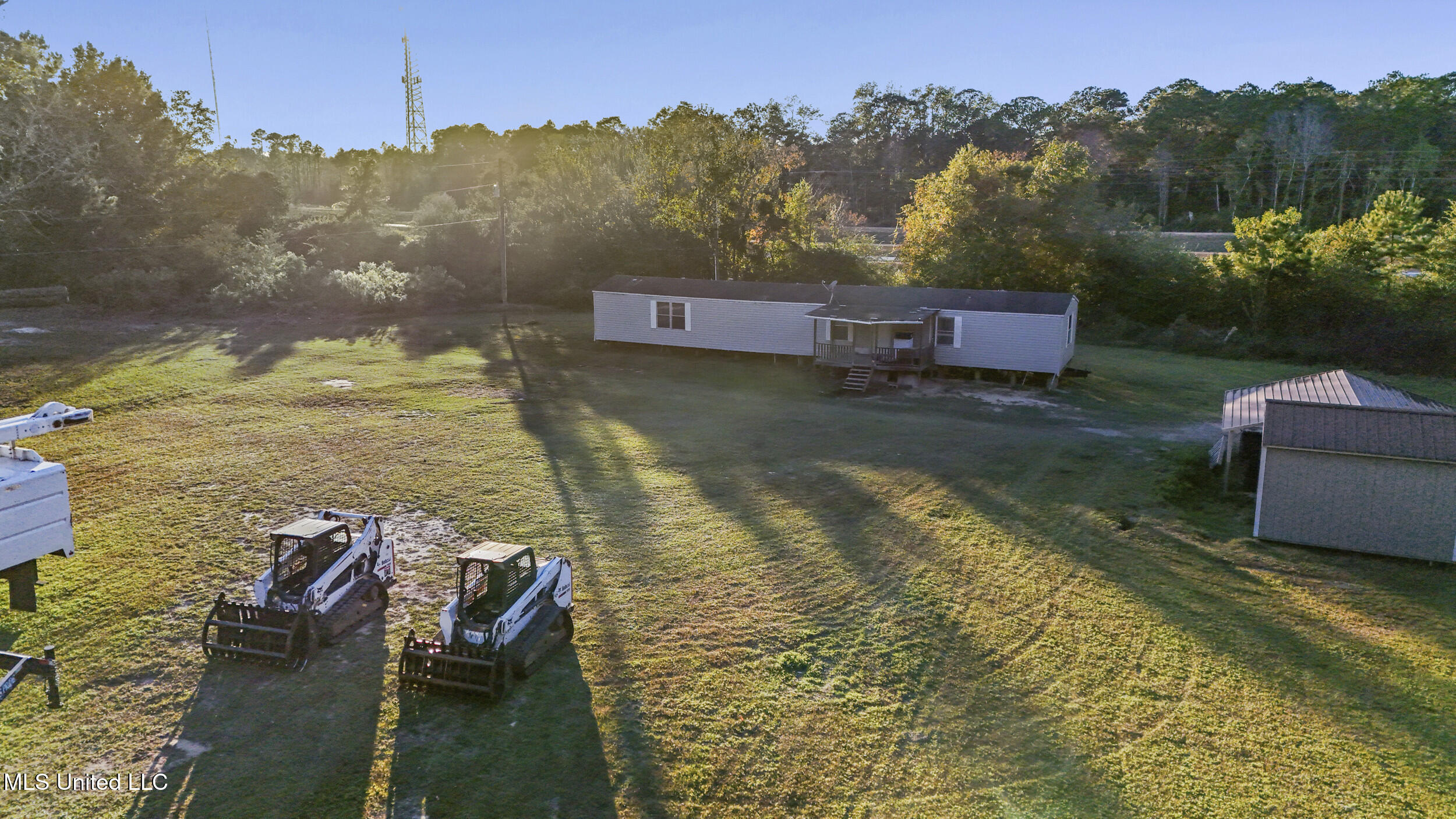 10305 Highway 57 Property Photo 18