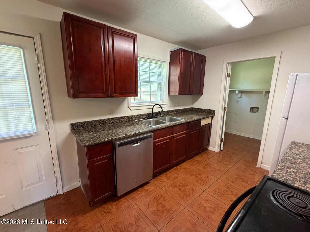 3604 Harrison Drive Property Photo 9