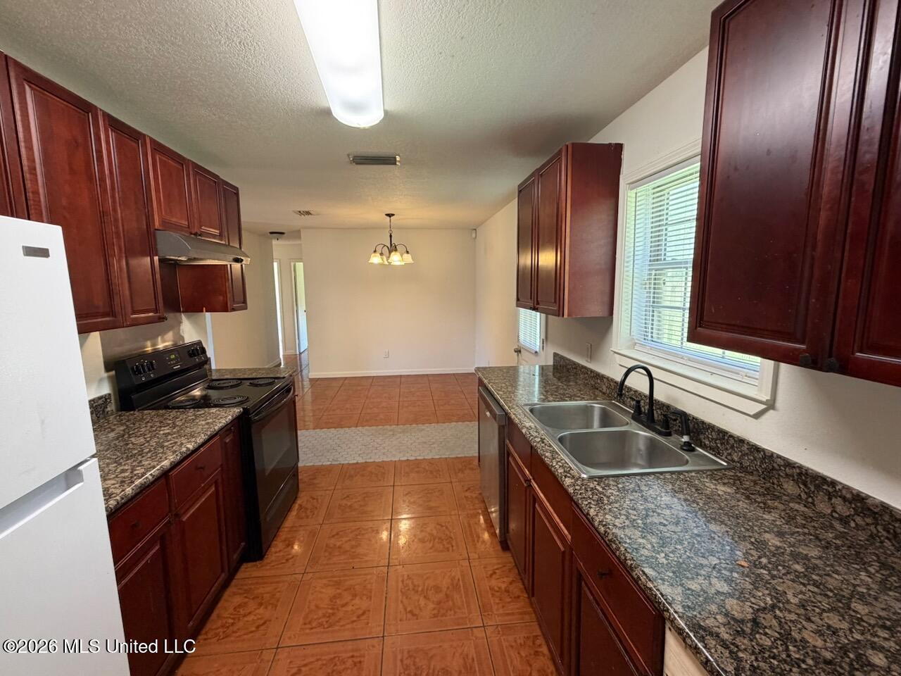 3604 Harrison Drive Property Photo 10