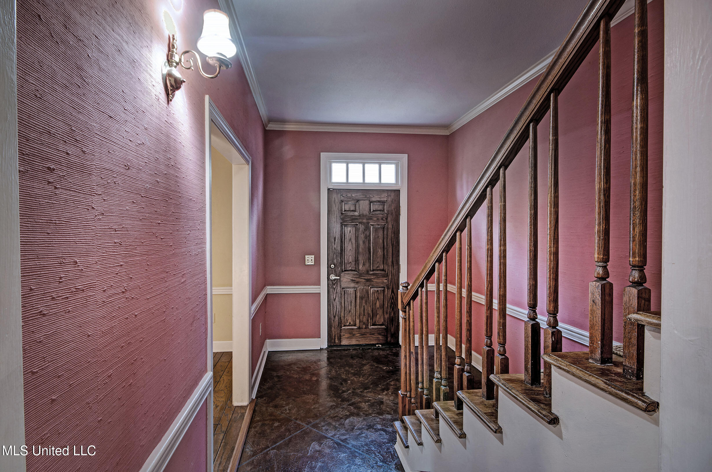 8 Moss Forest Place Property Photo 7