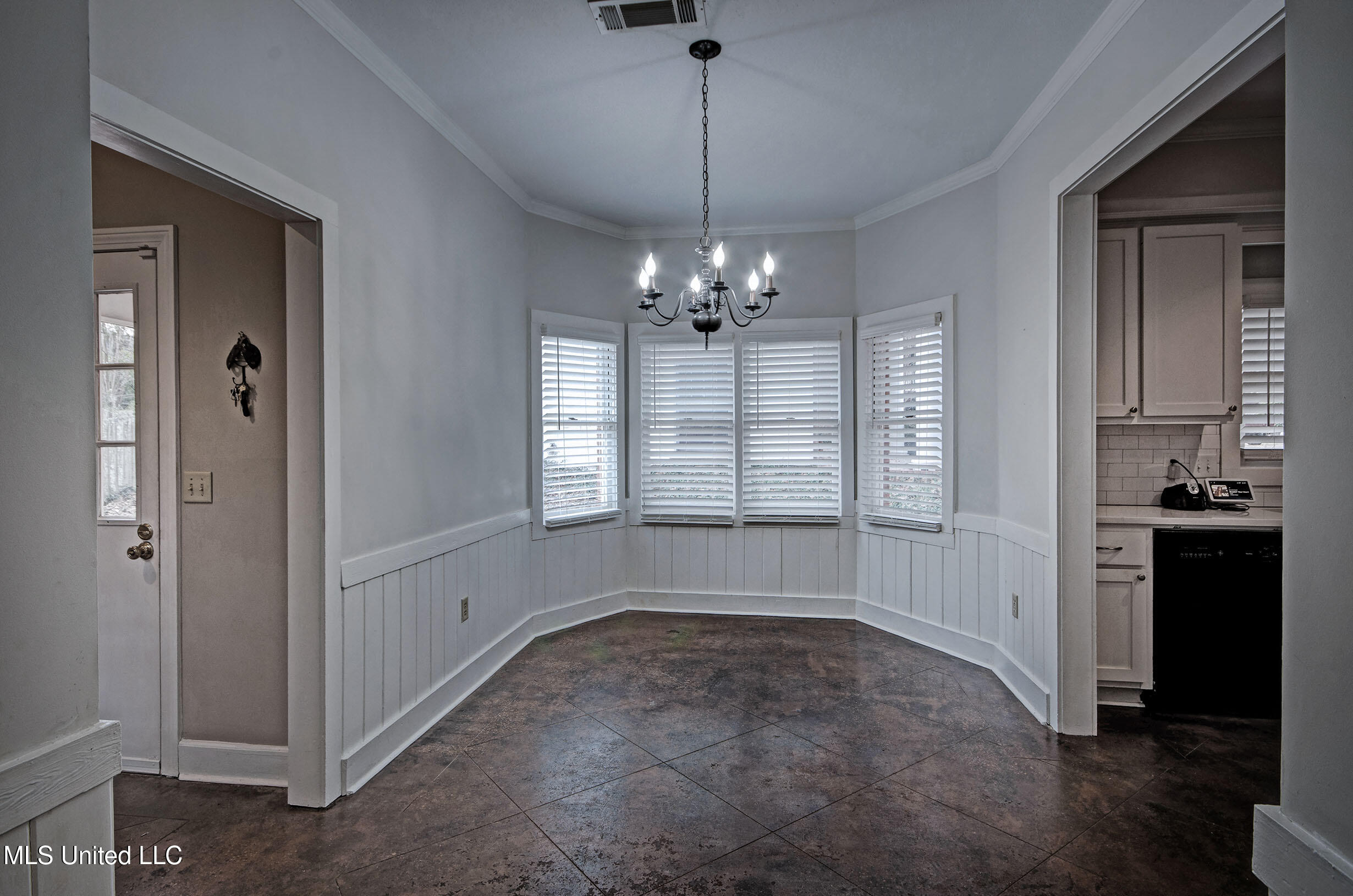 8 Moss Forest Place Property Photo 12
