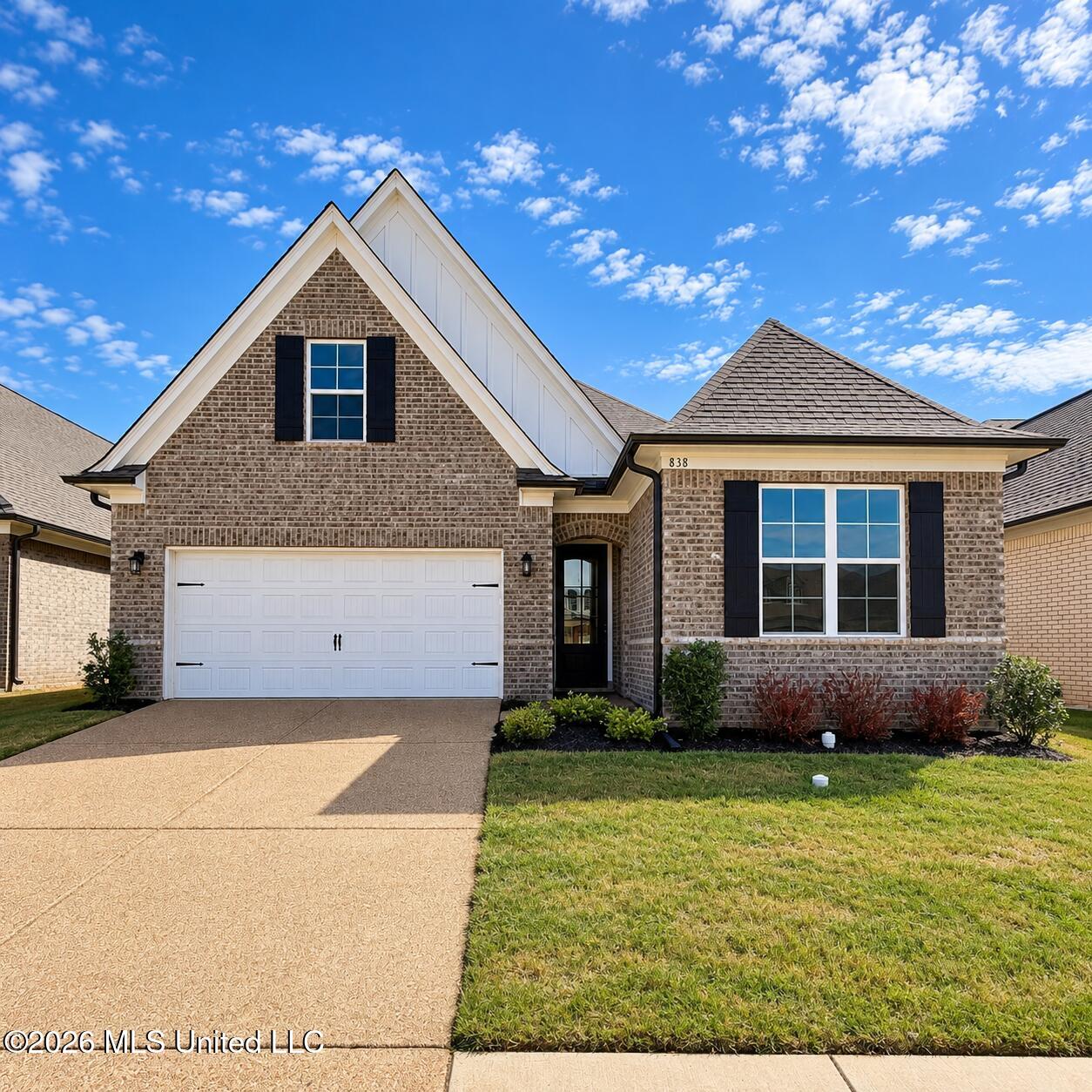 838 W Quitman Court Property Photo 1