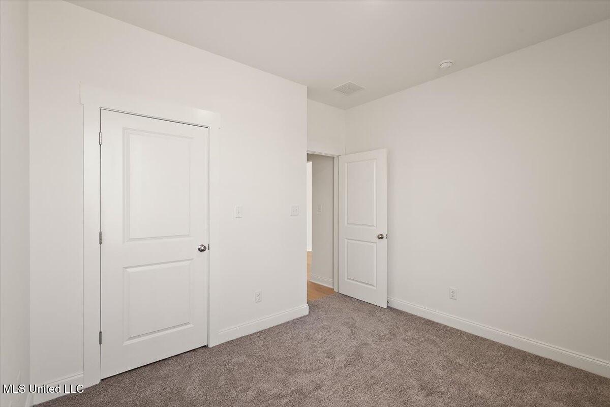 838 W Quitman Court Property Photo 23
