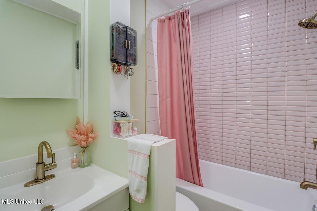 5220 Cowart Road Property Photo 16