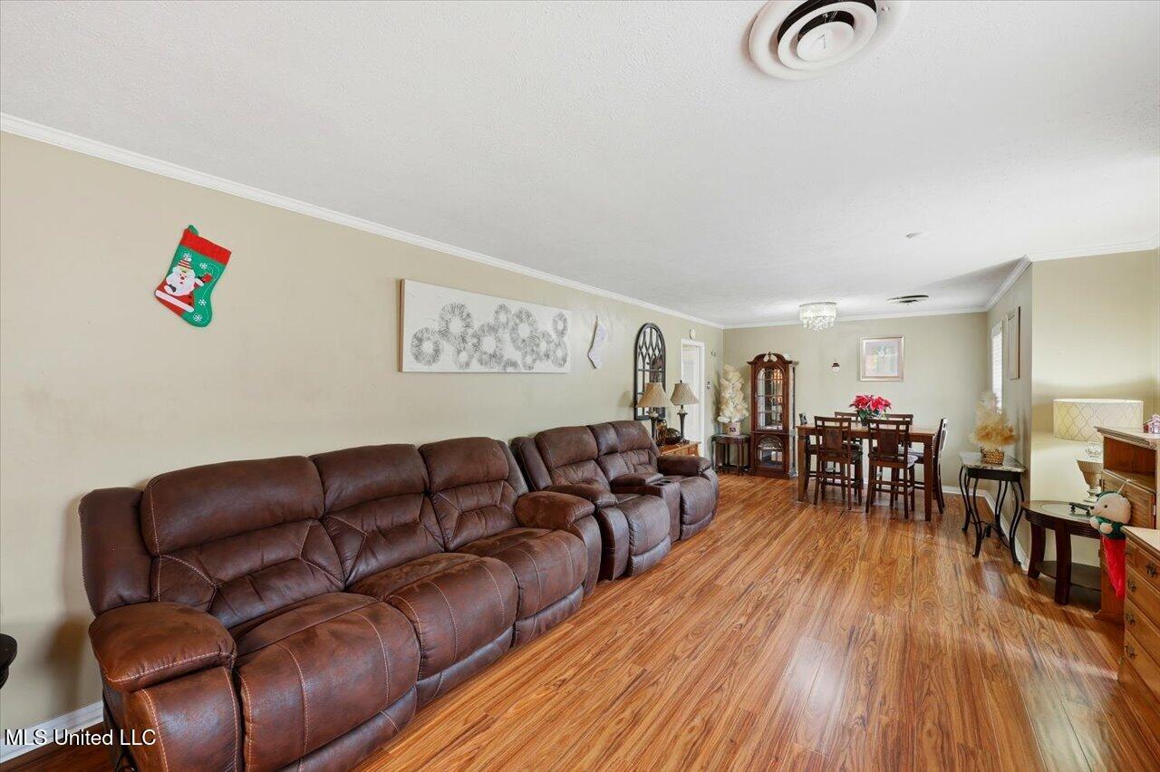 276 Stanton Street Property Photo 7