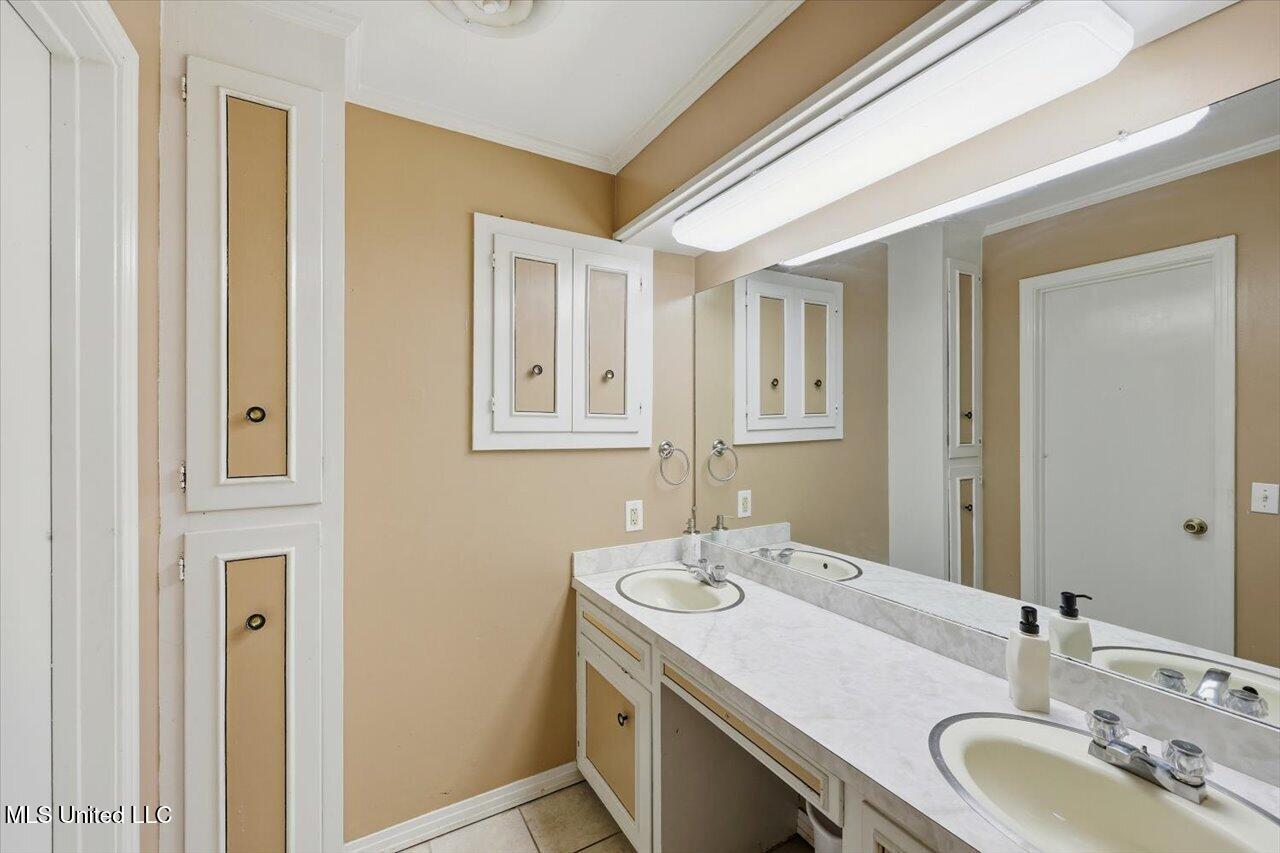 276 Stanton Street Property Photo 32
