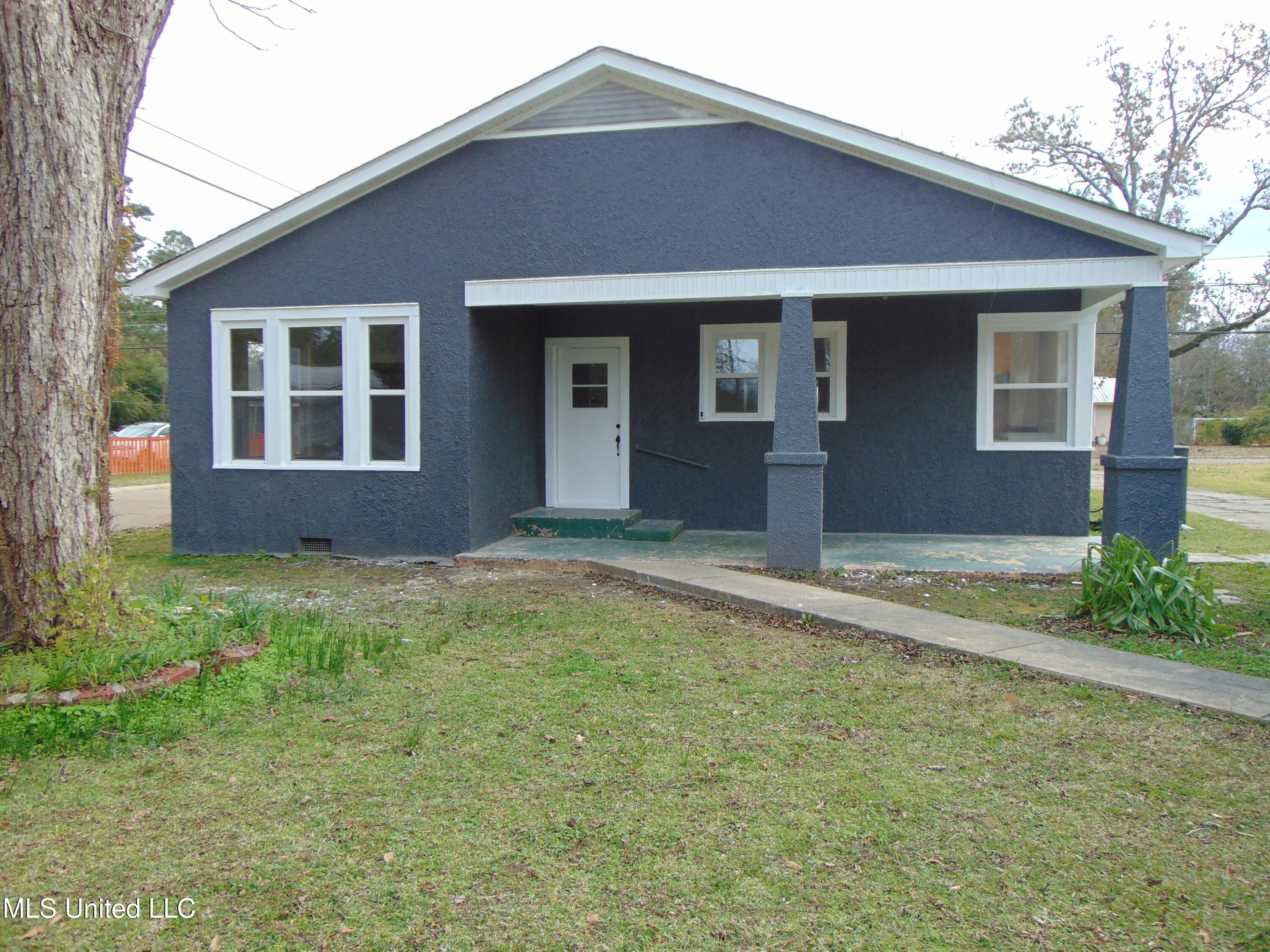 805 Lee Avenue Property Photo 19