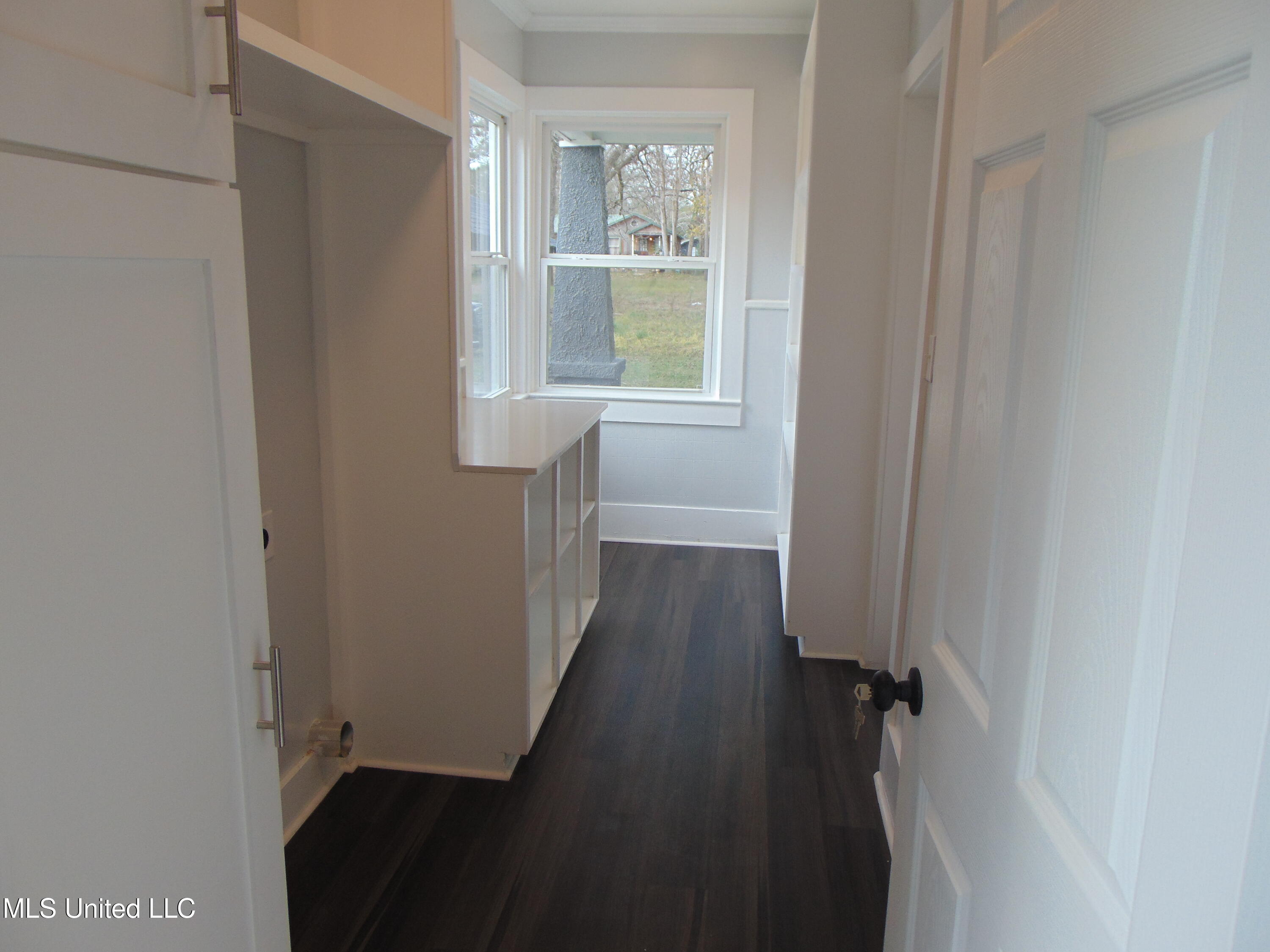 805 Lee Avenue Property Photo 22