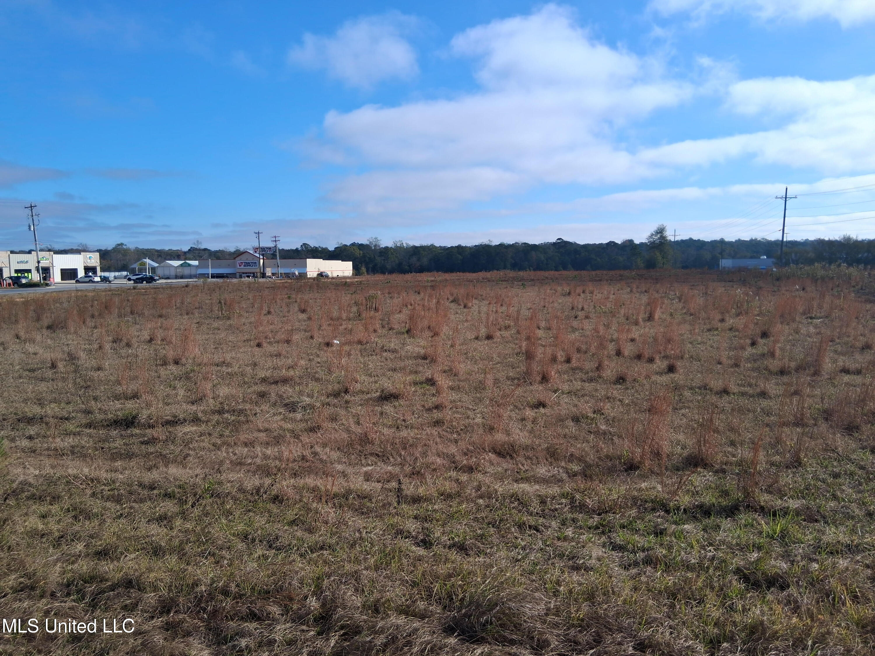 Old Highway 63 Property Photo 2
