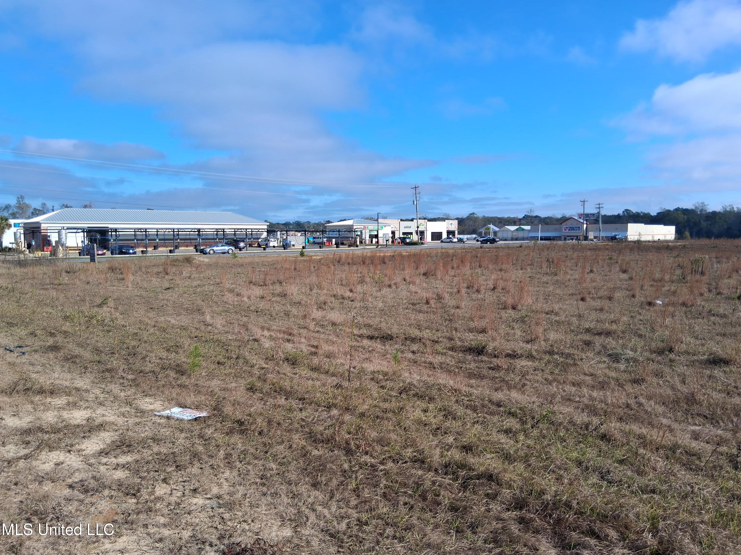 Old Highway 63 Property Photo 3