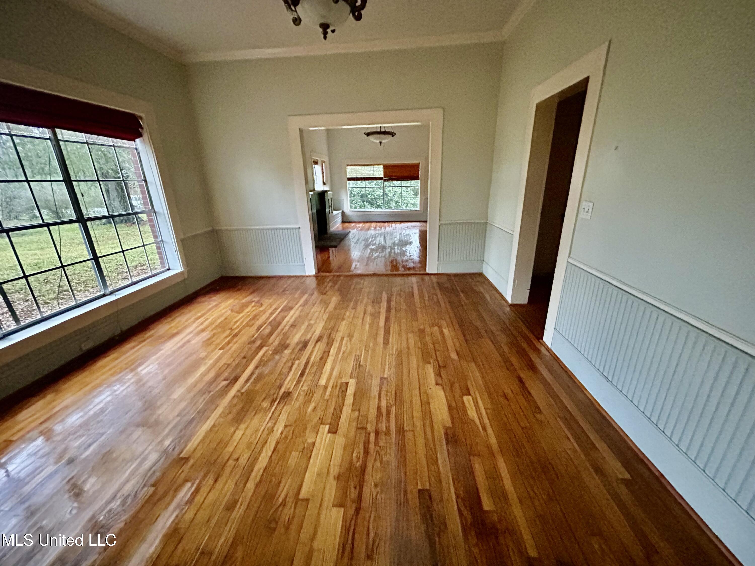 3607 Highway 43a Property Photo 5