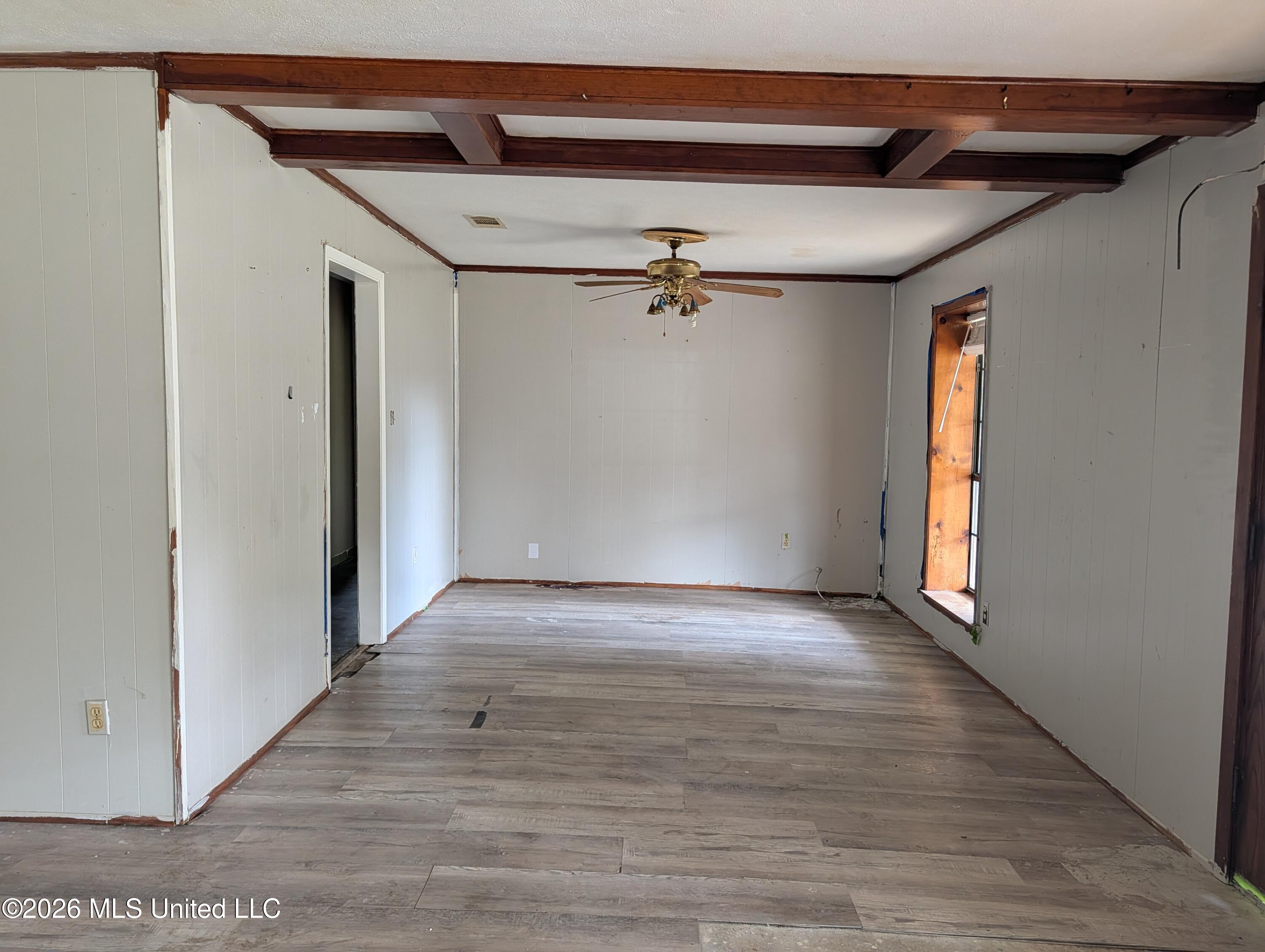 14106 Lavelle Drive Property Photo 4