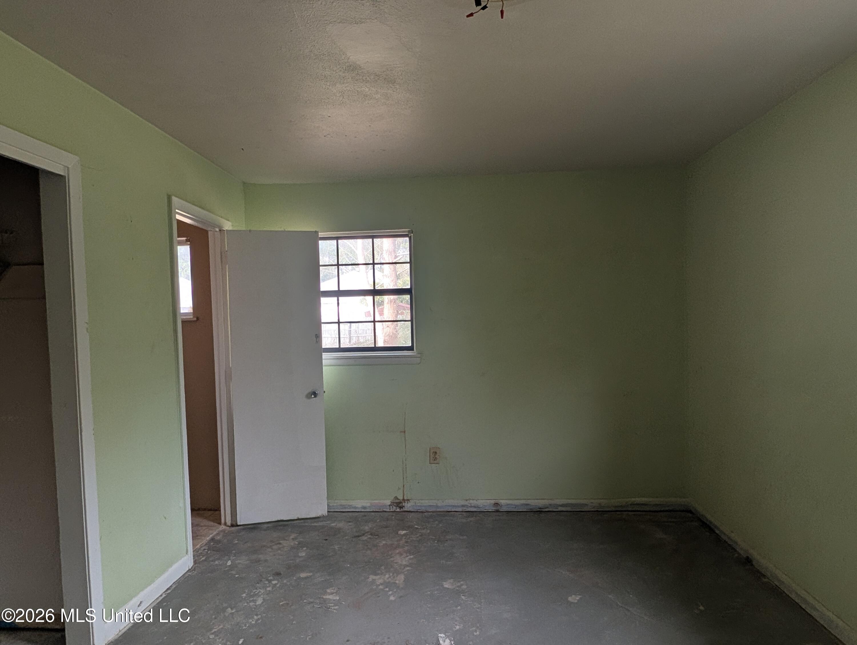14106 Lavelle Drive Property Photo 9
