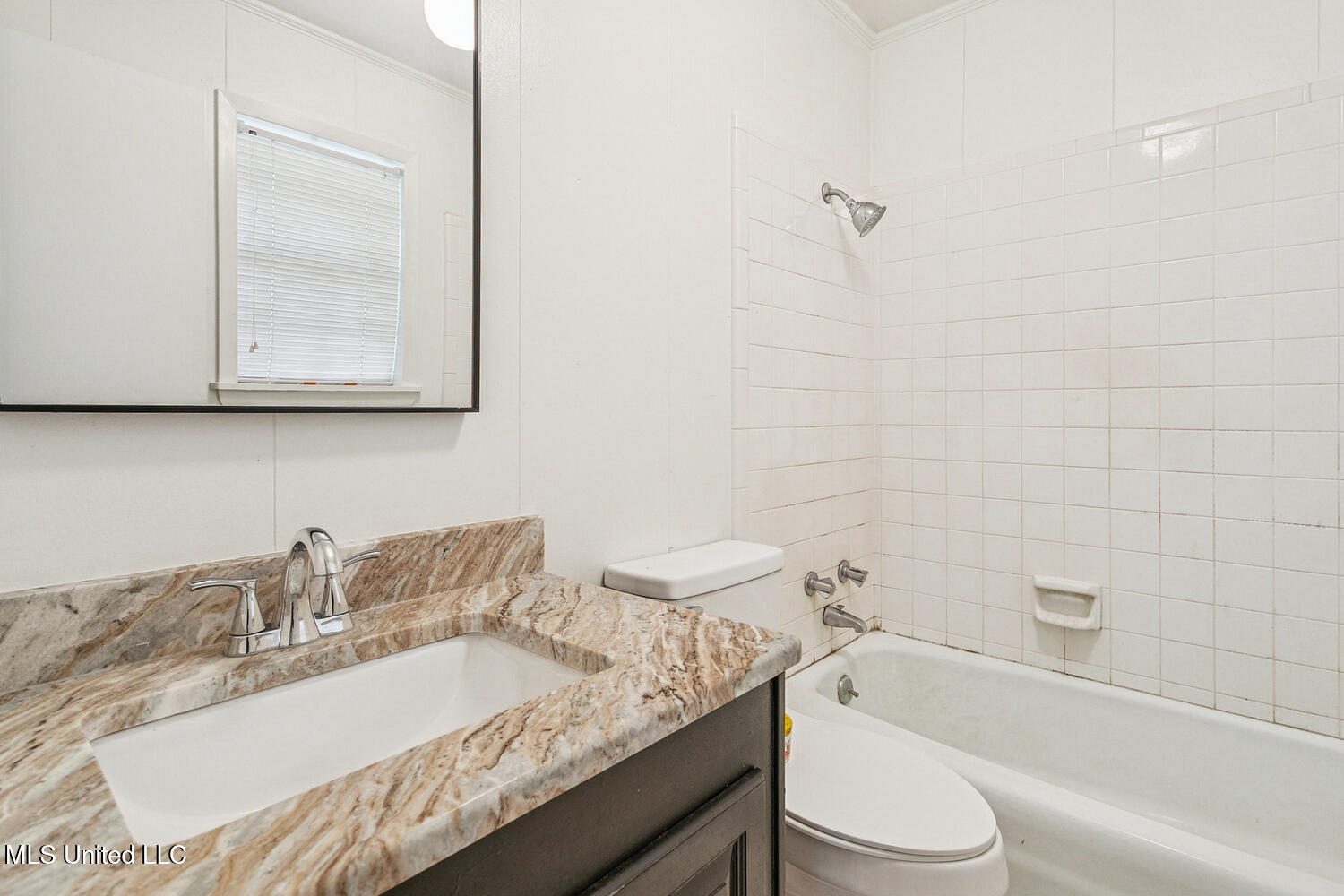 427 Lakeview Avenue Property Photo 10