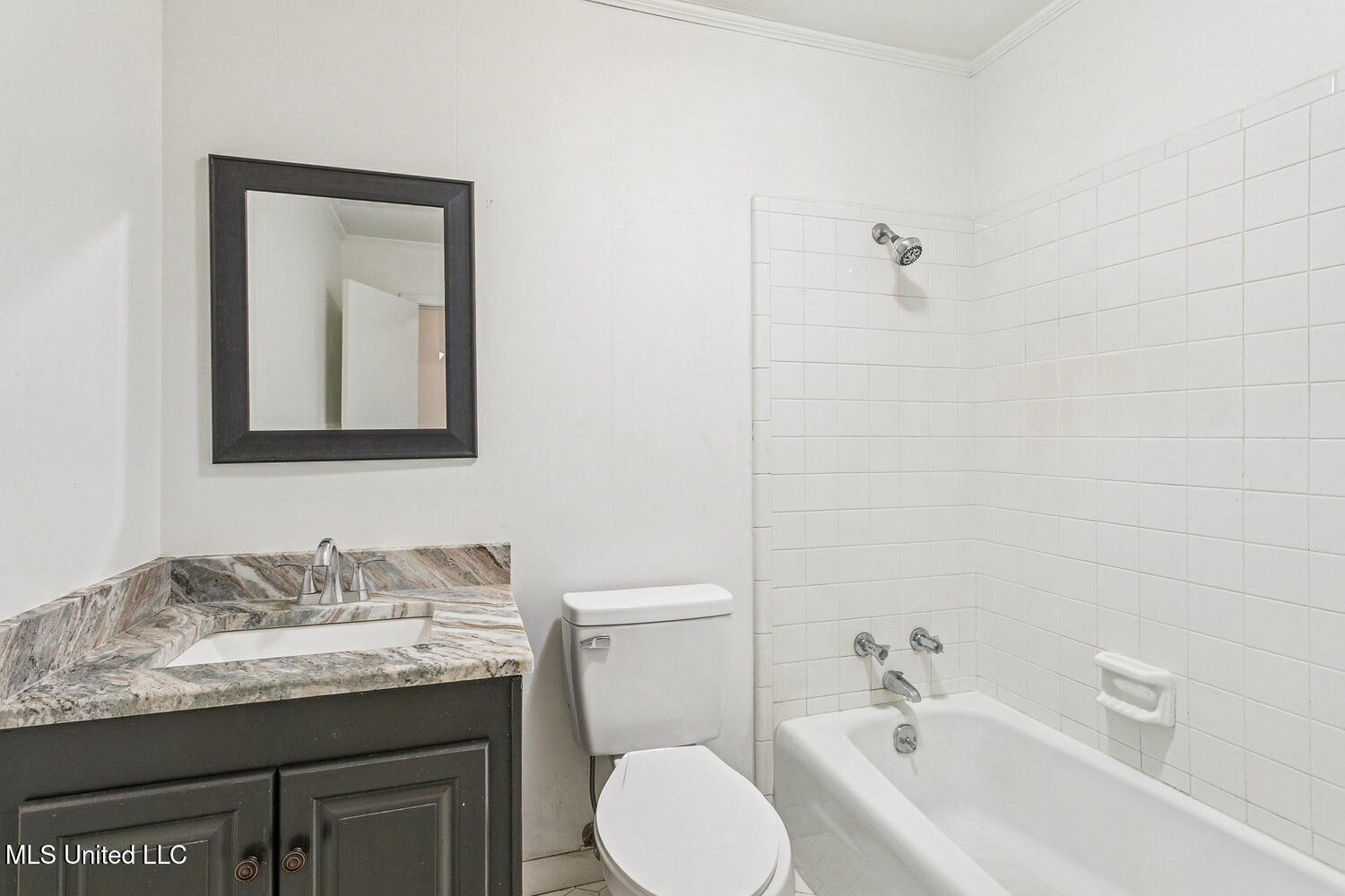 427 Lakeview Avenue Property Photo 15