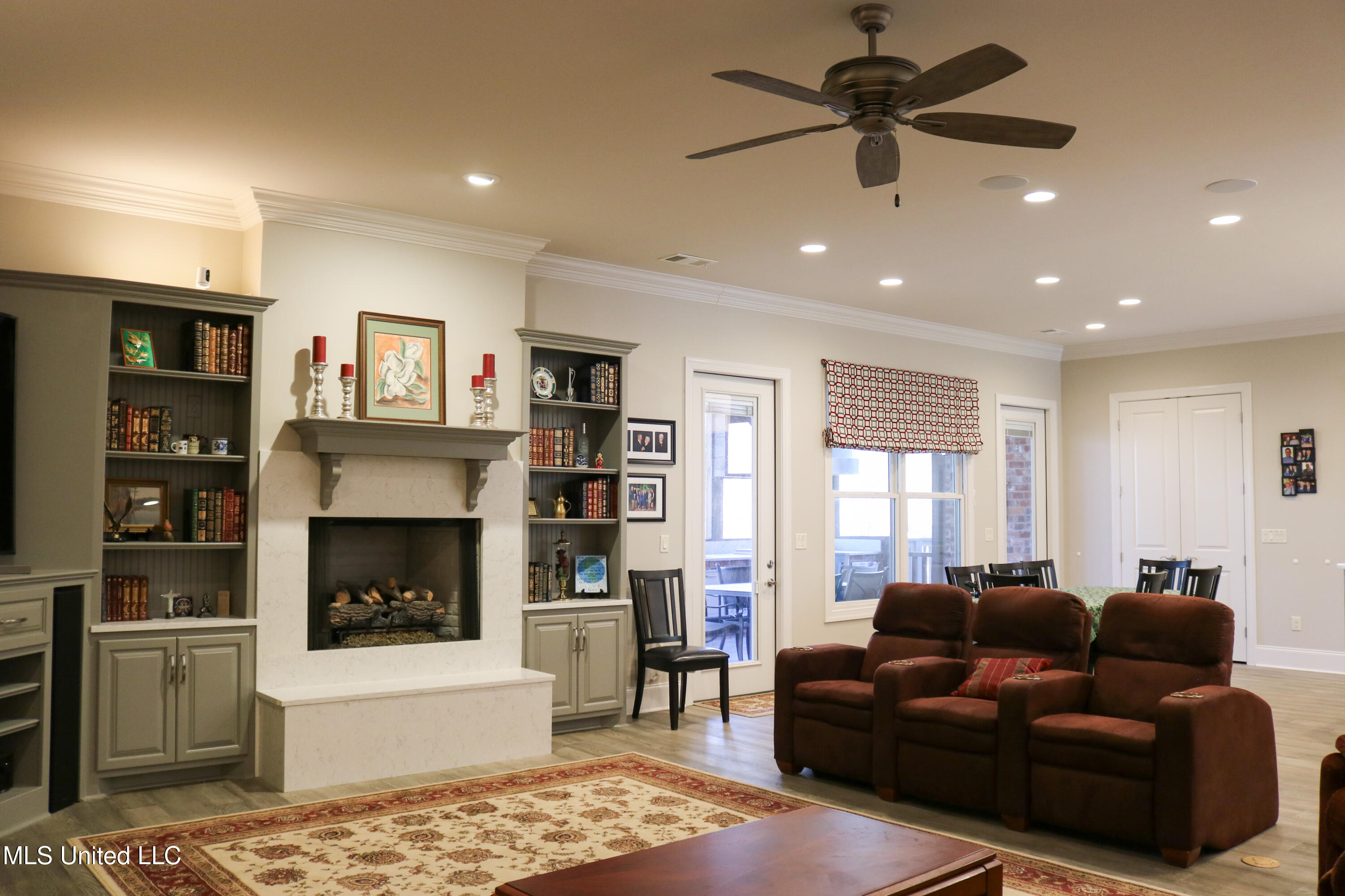 3010 Highlands Circle Property Photo 7