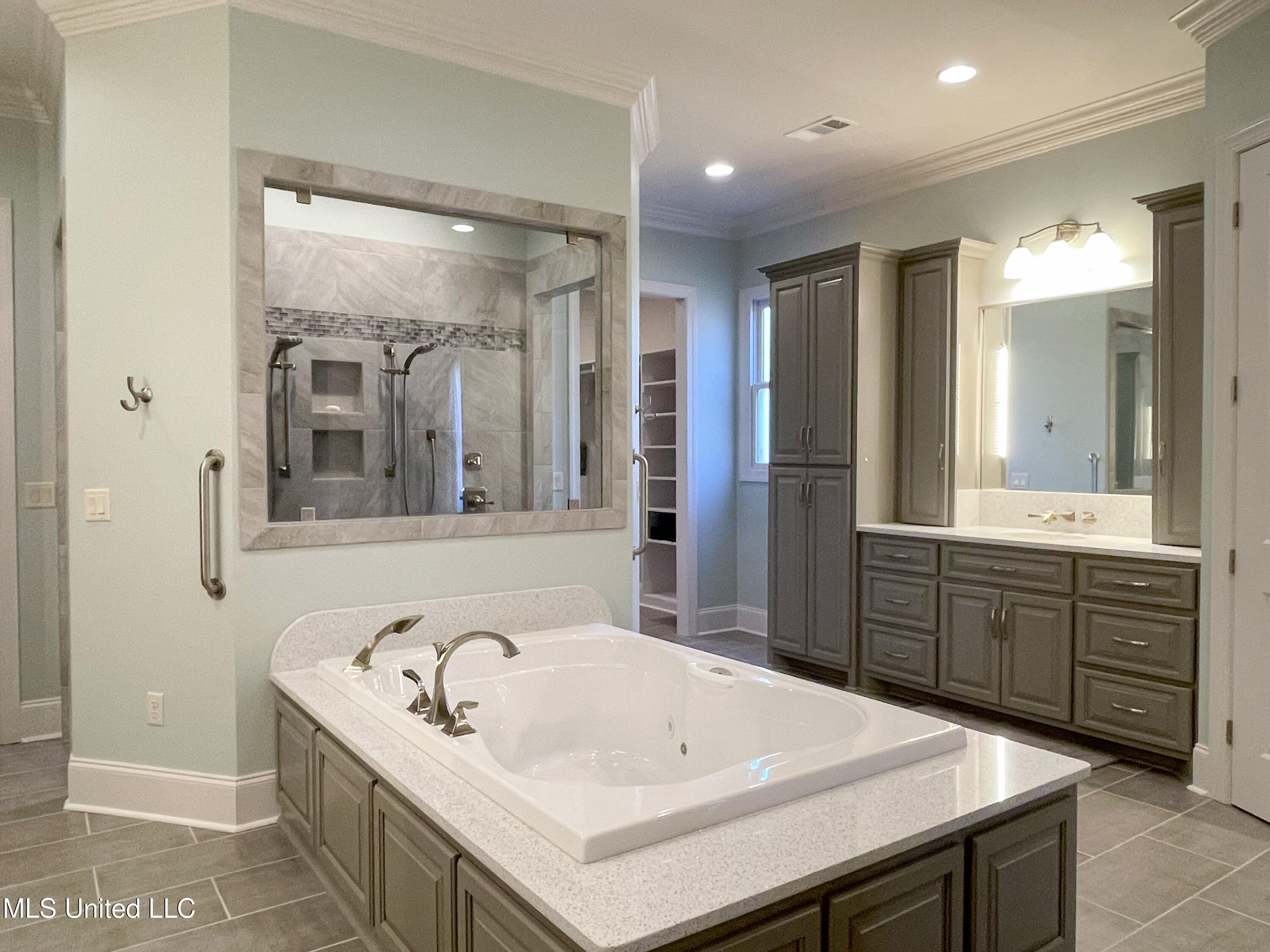 3010 Highlands Circle Property Photo 21