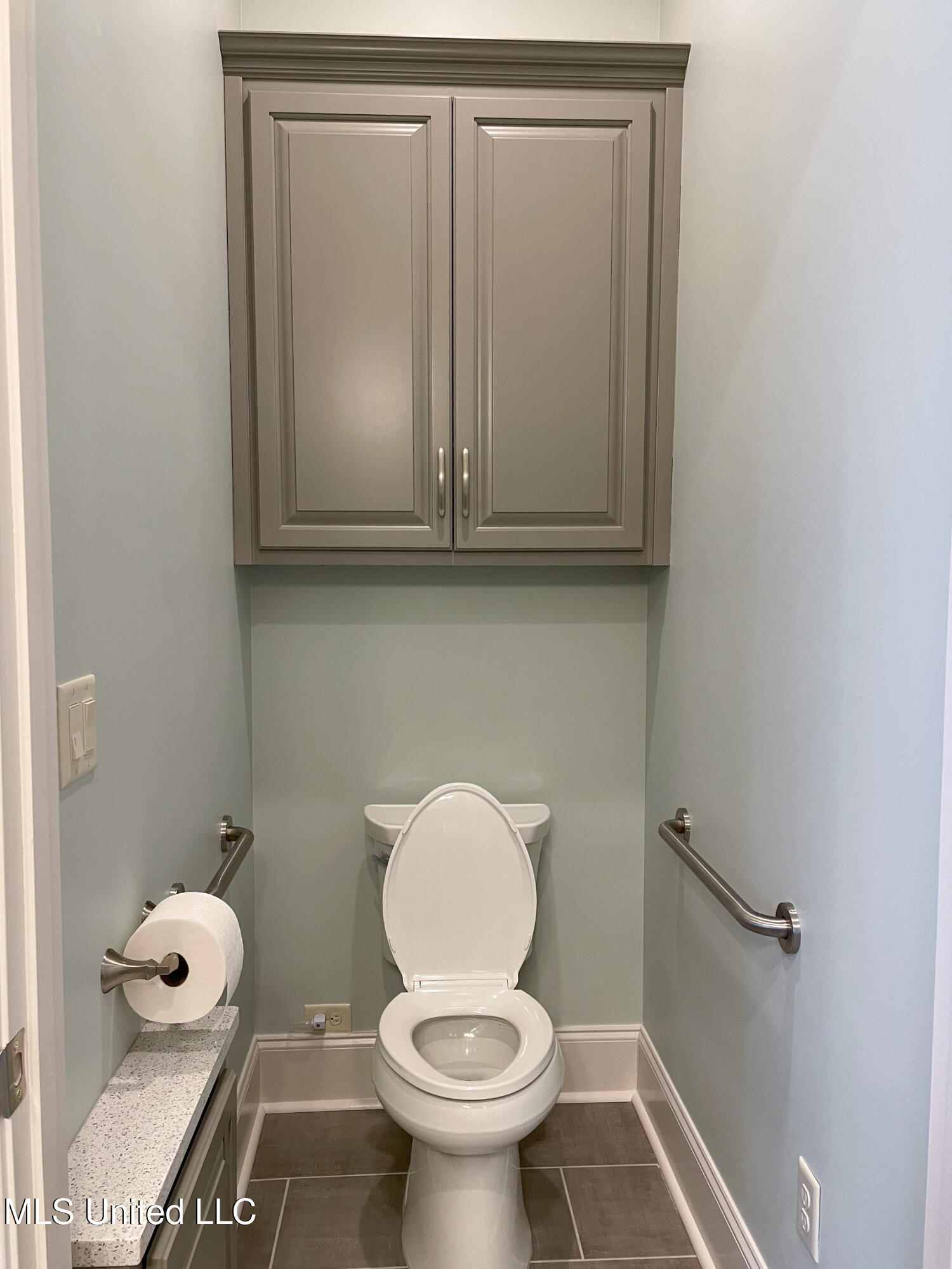 3010 Highlands Circle Property Photo 32