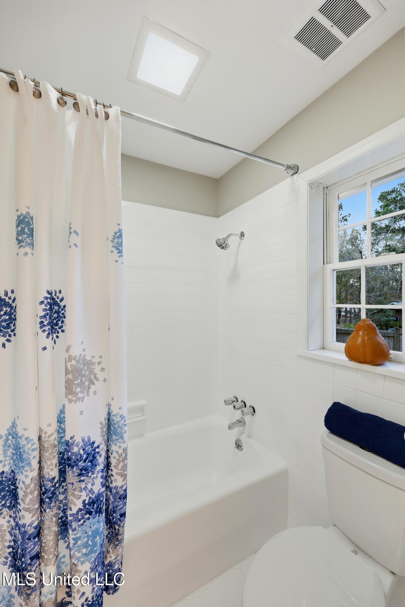2040 Brecon Drive Property Photo 40