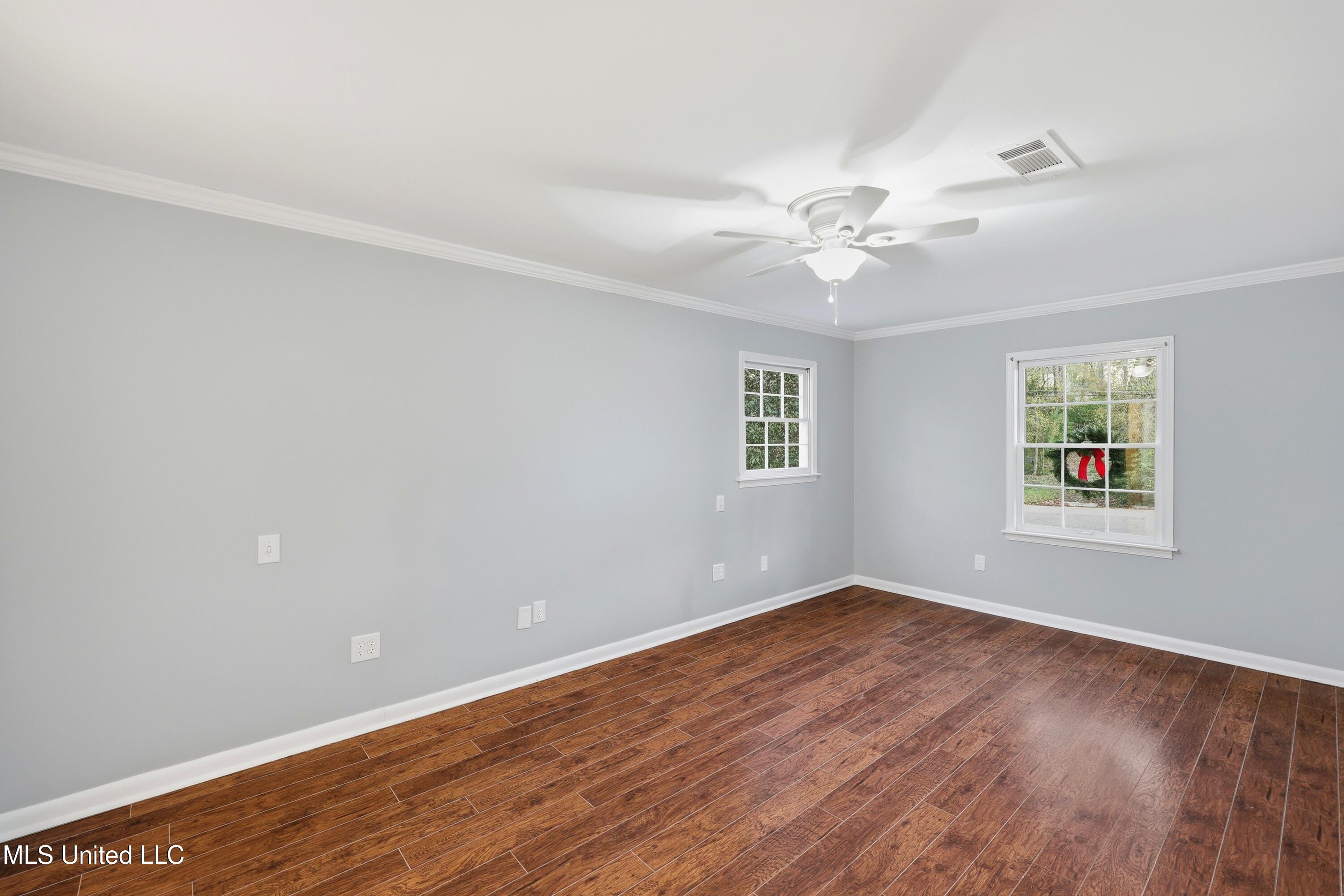 2040 Brecon Drive Property Photo 42