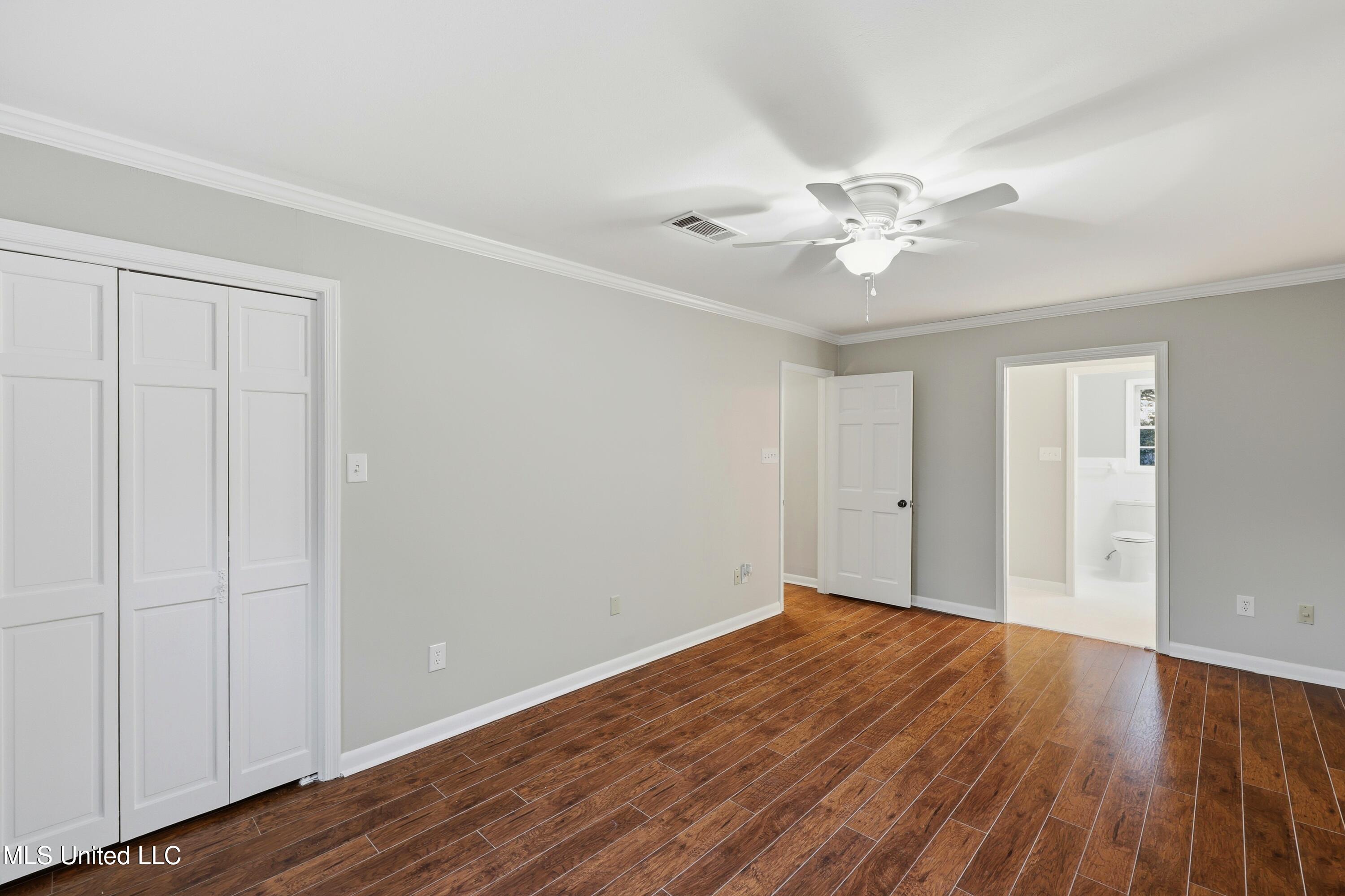 2040 Brecon Drive Property Photo 43